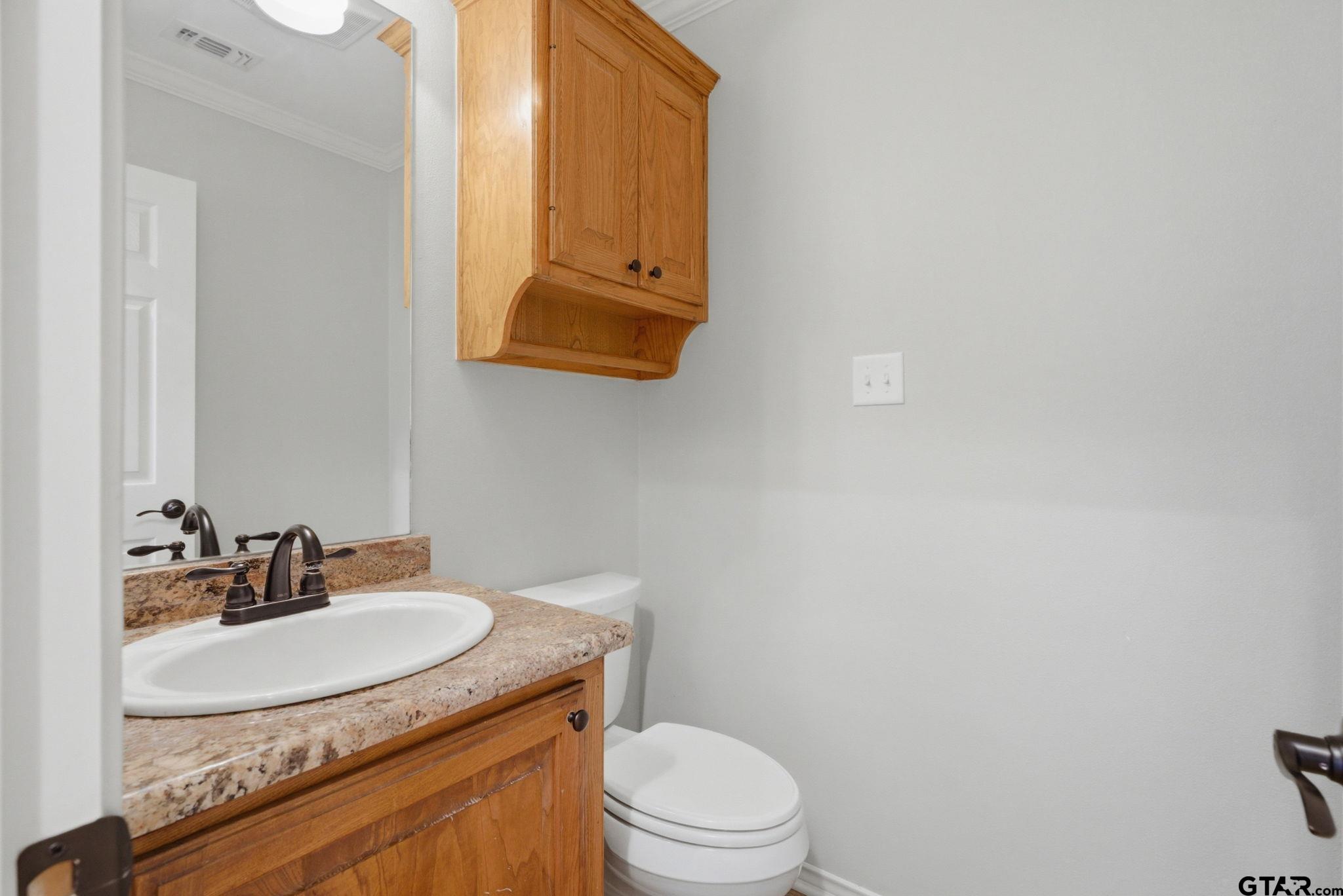 3308 Moss Glen Circle