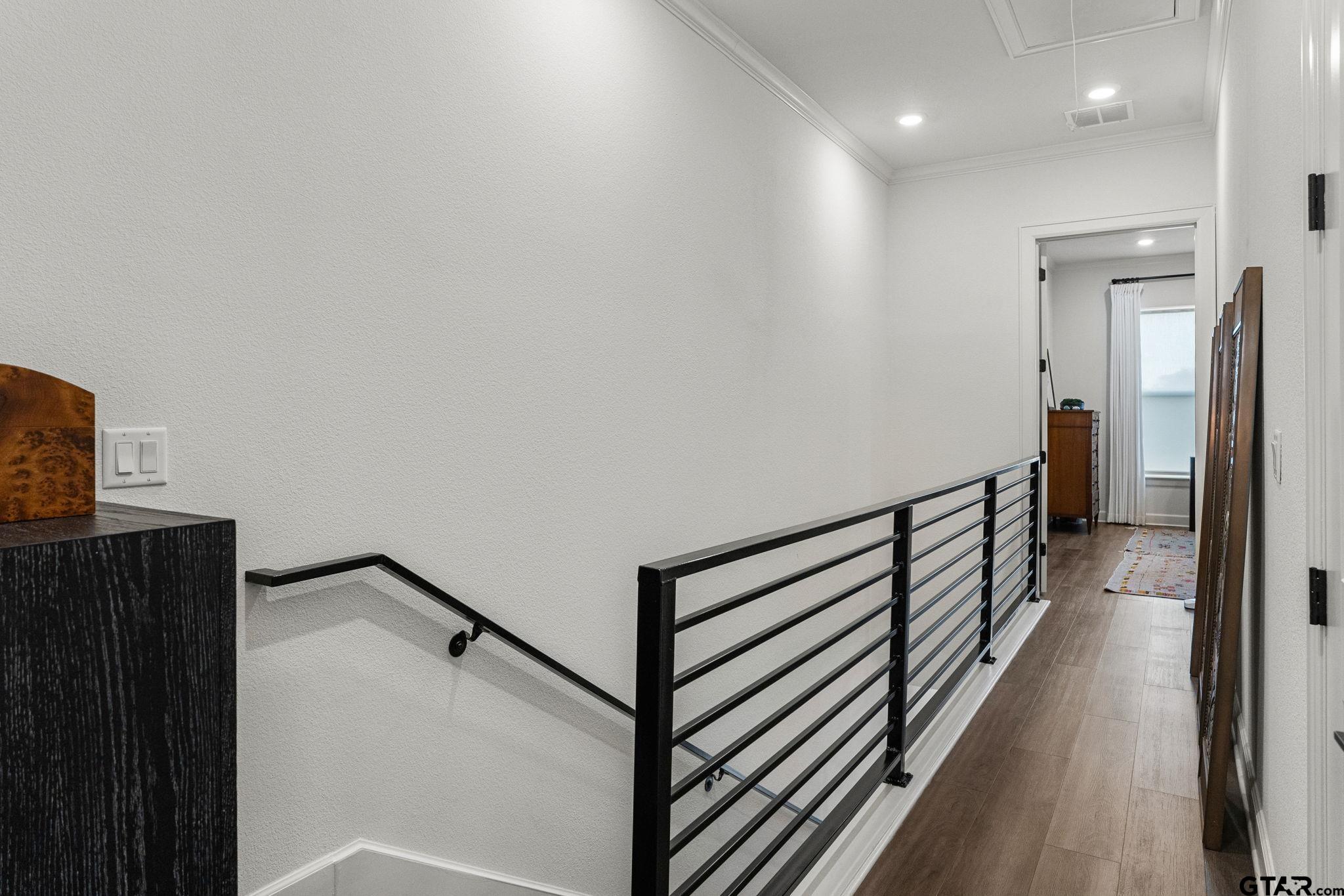 546 W Erwin St.