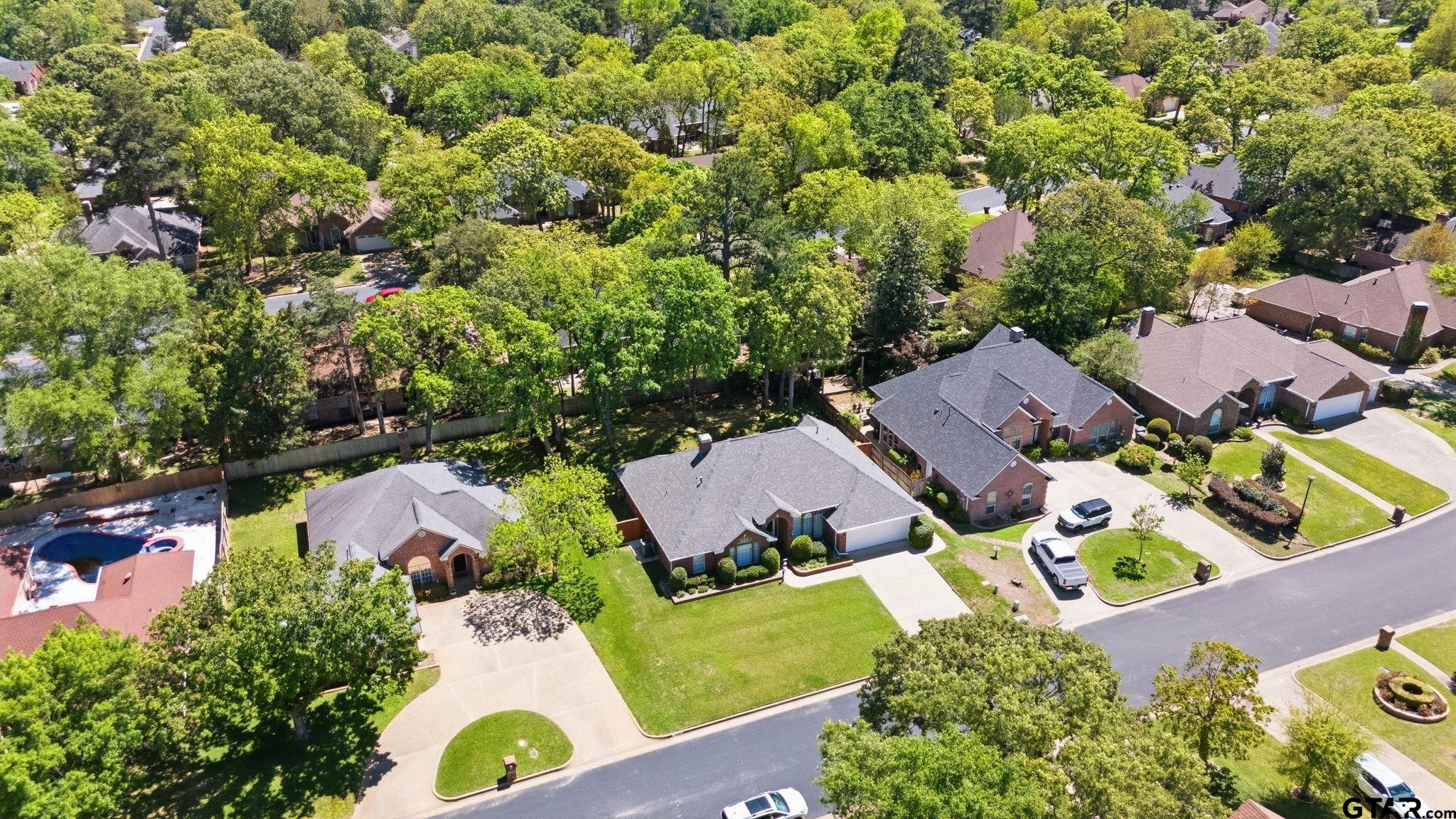 3407 Storey Lake Dr.