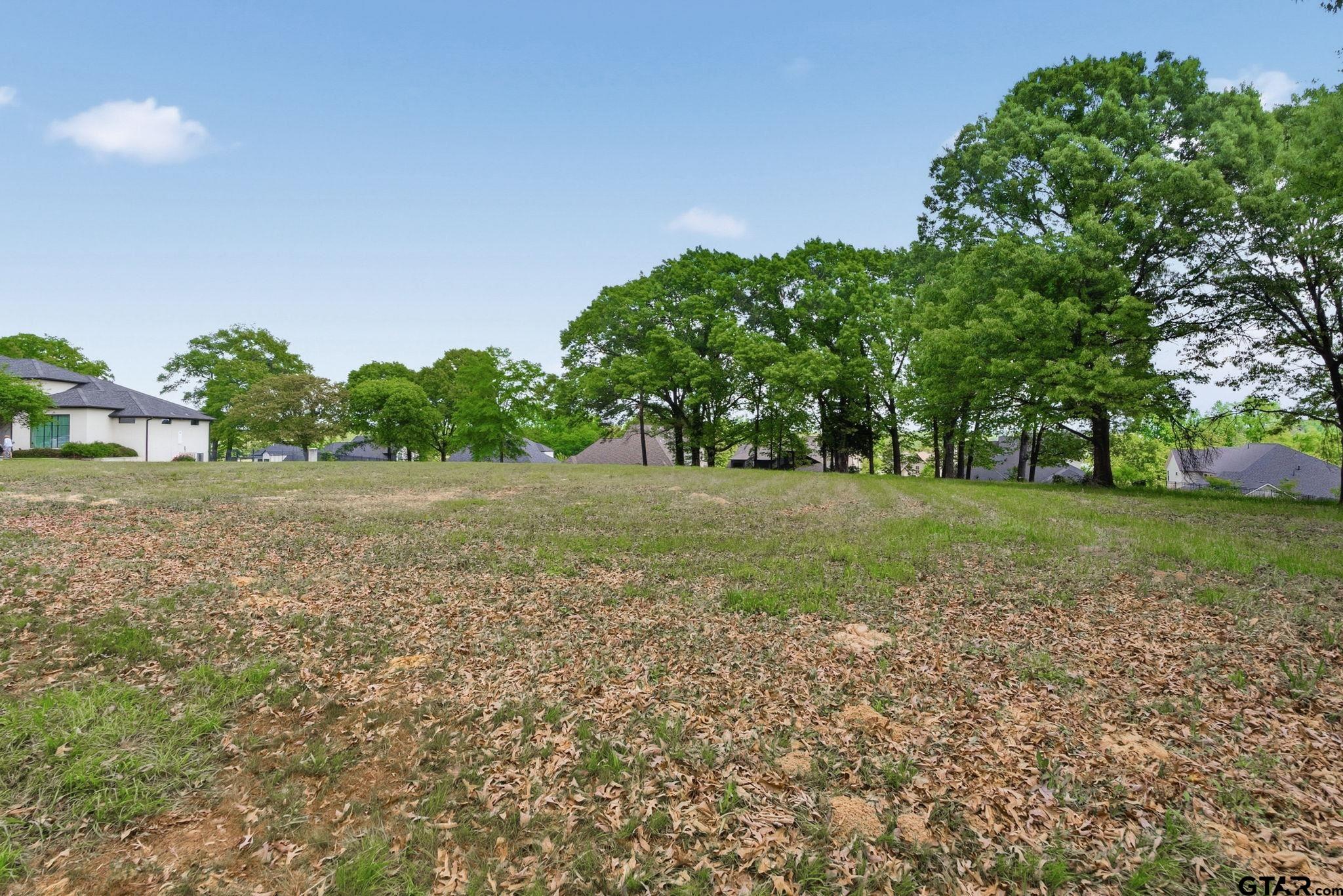2473 Wellington Trace