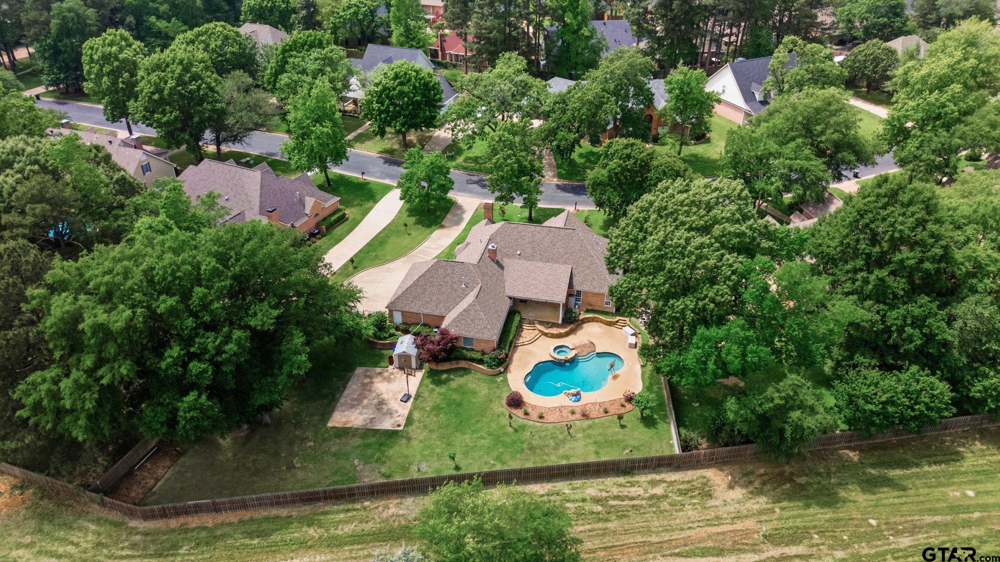3811 Woods Blvd.