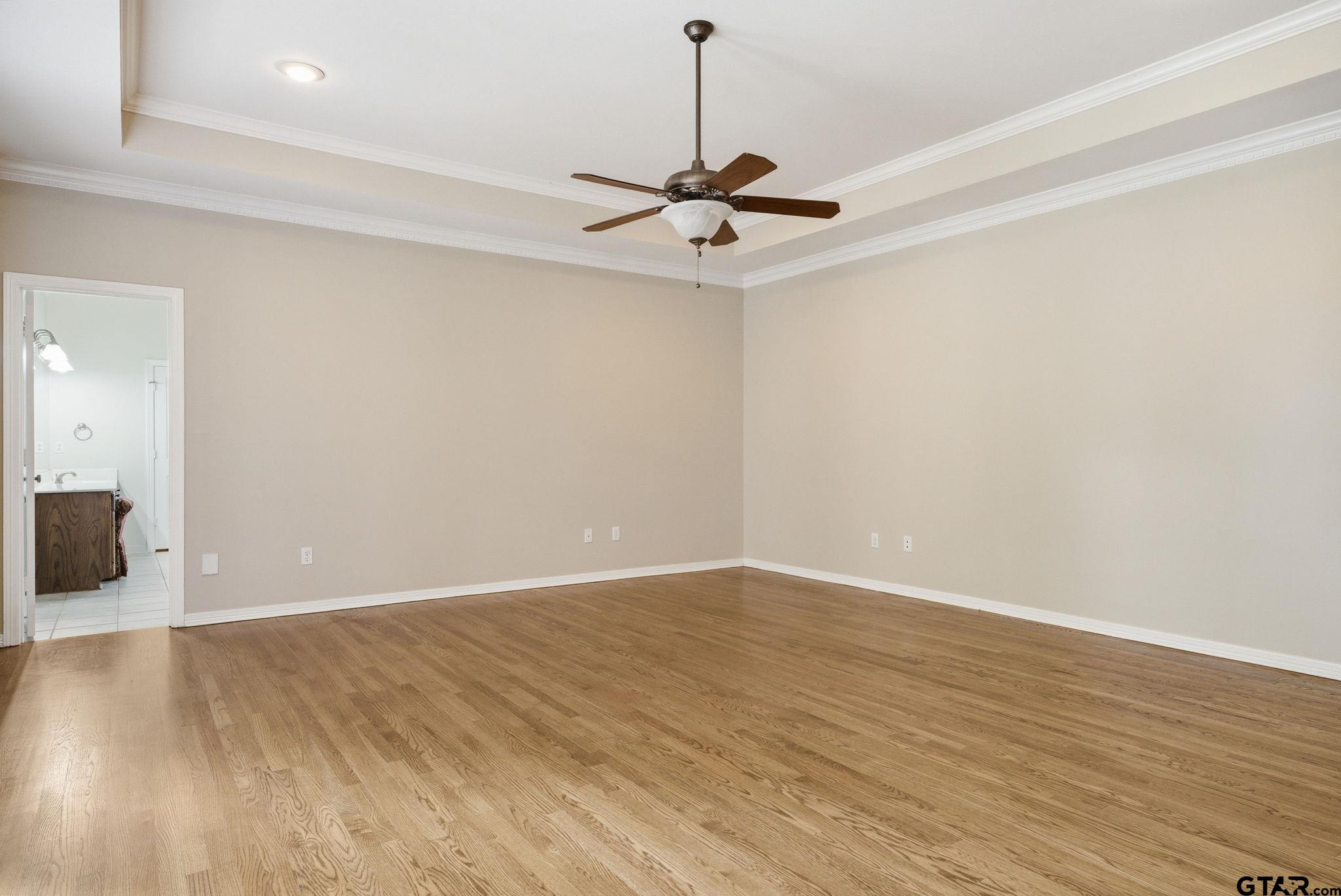 3811 Woods Blvd.