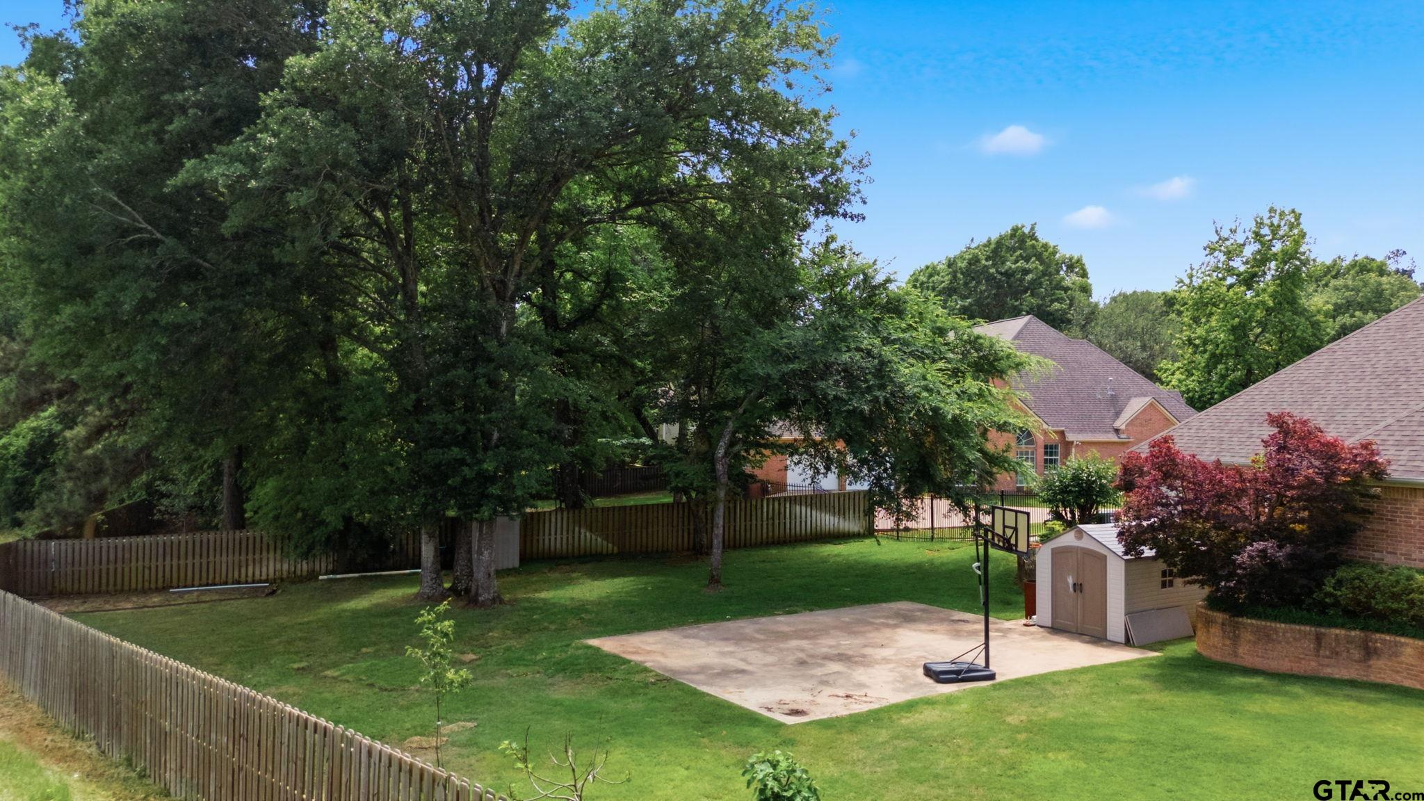 3811 Woods Blvd.