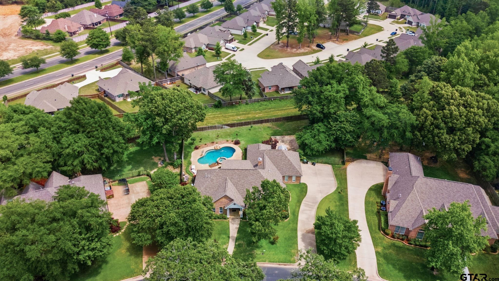 3811 Woods Blvd.