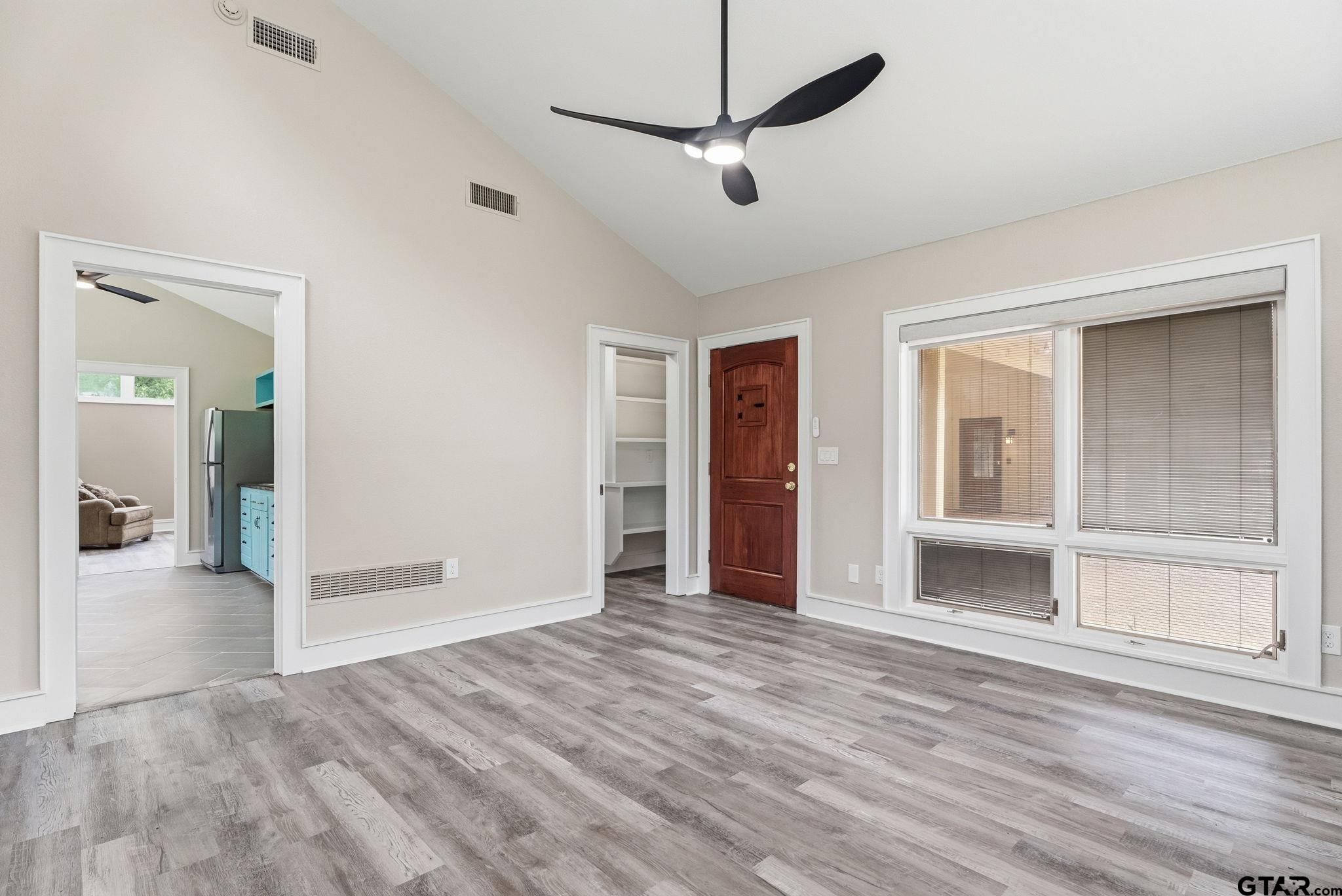 13610 CR 283 N.