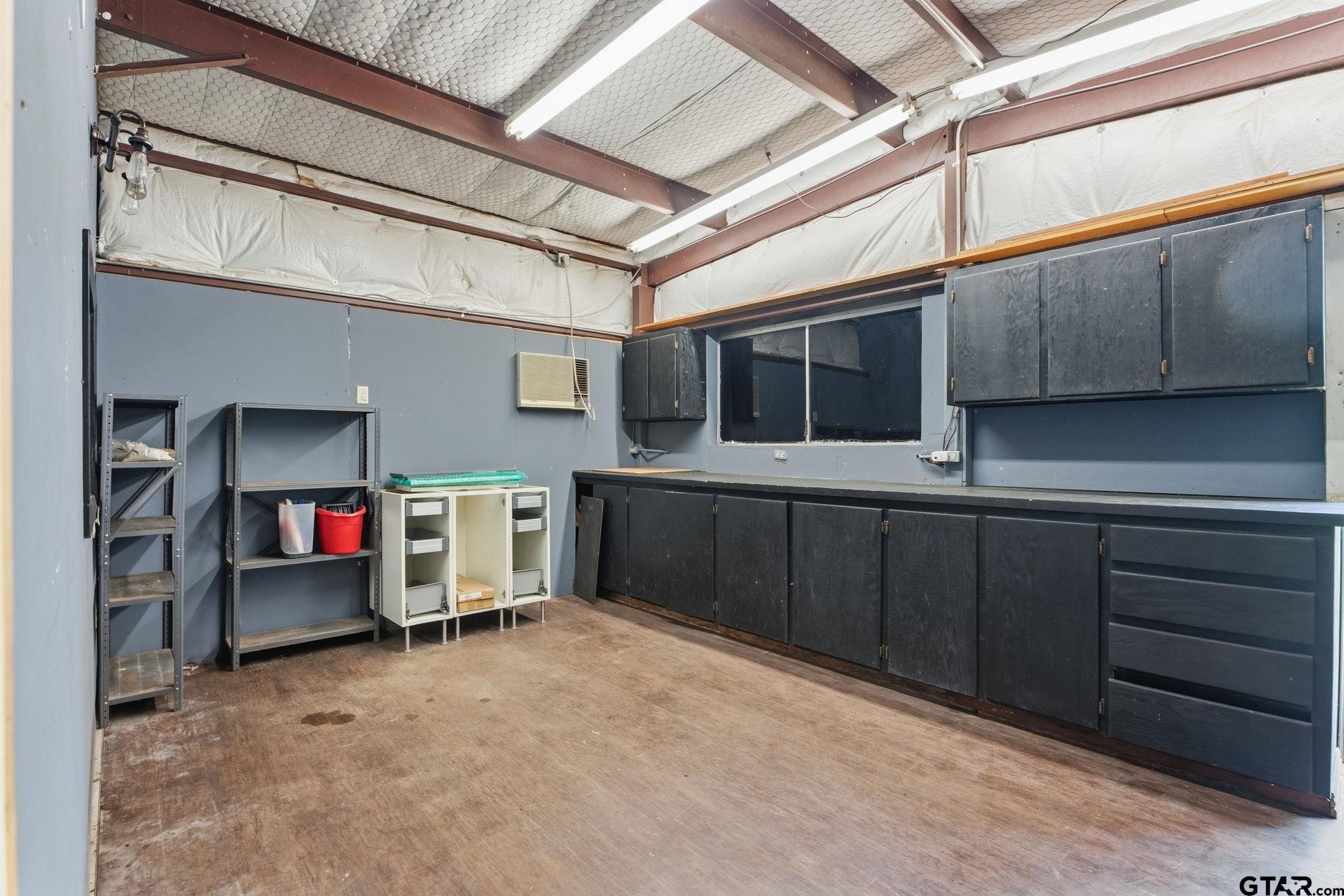 13610 CR 283 N.