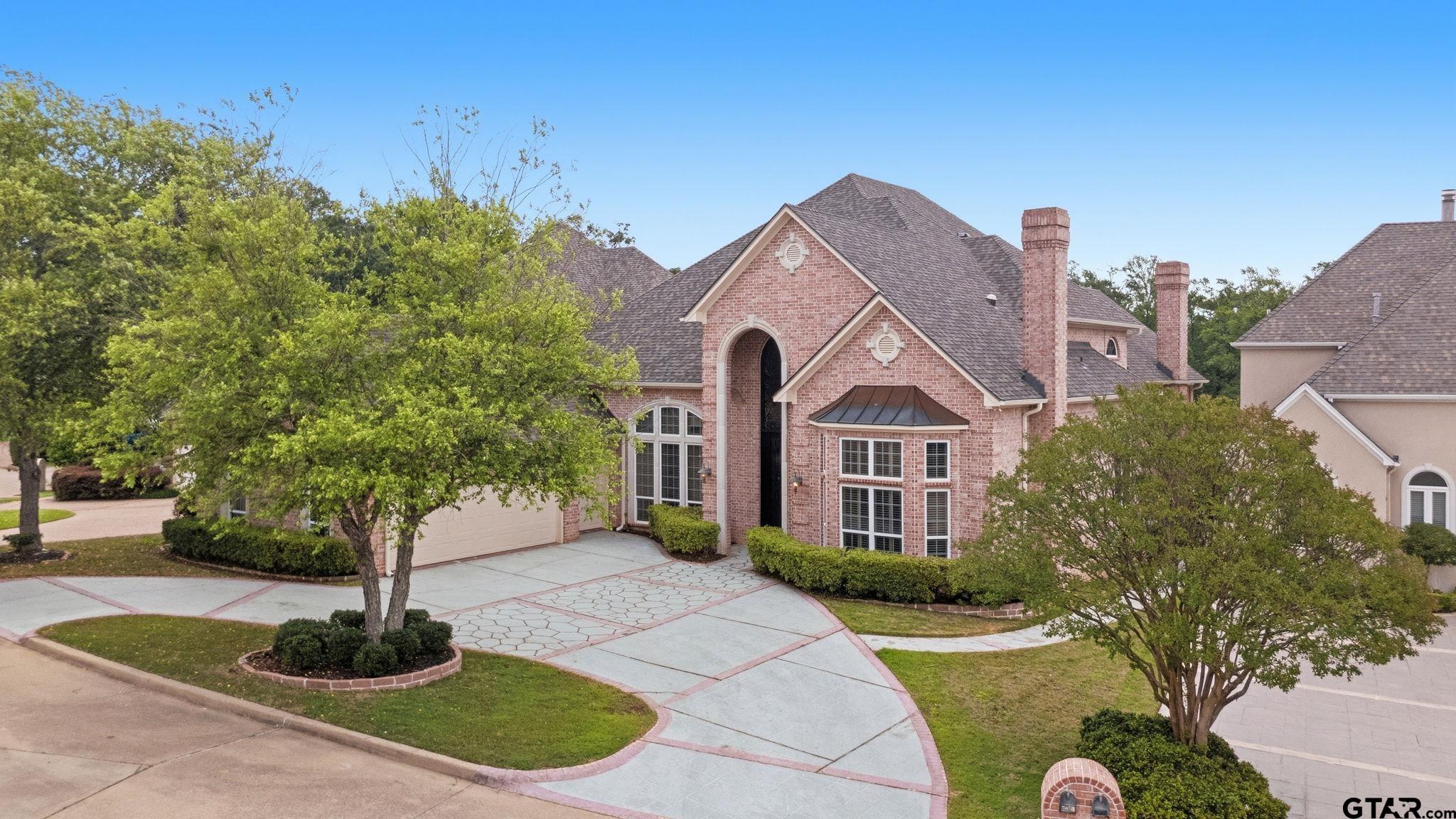 7050 Walden Dr