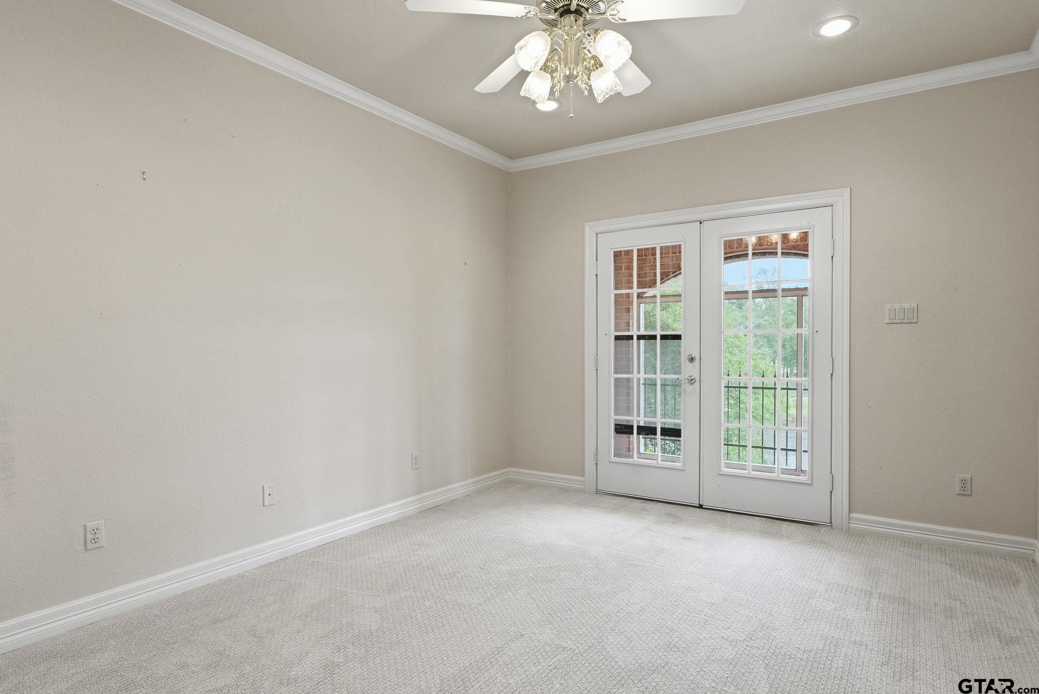 7050 Walden Dr