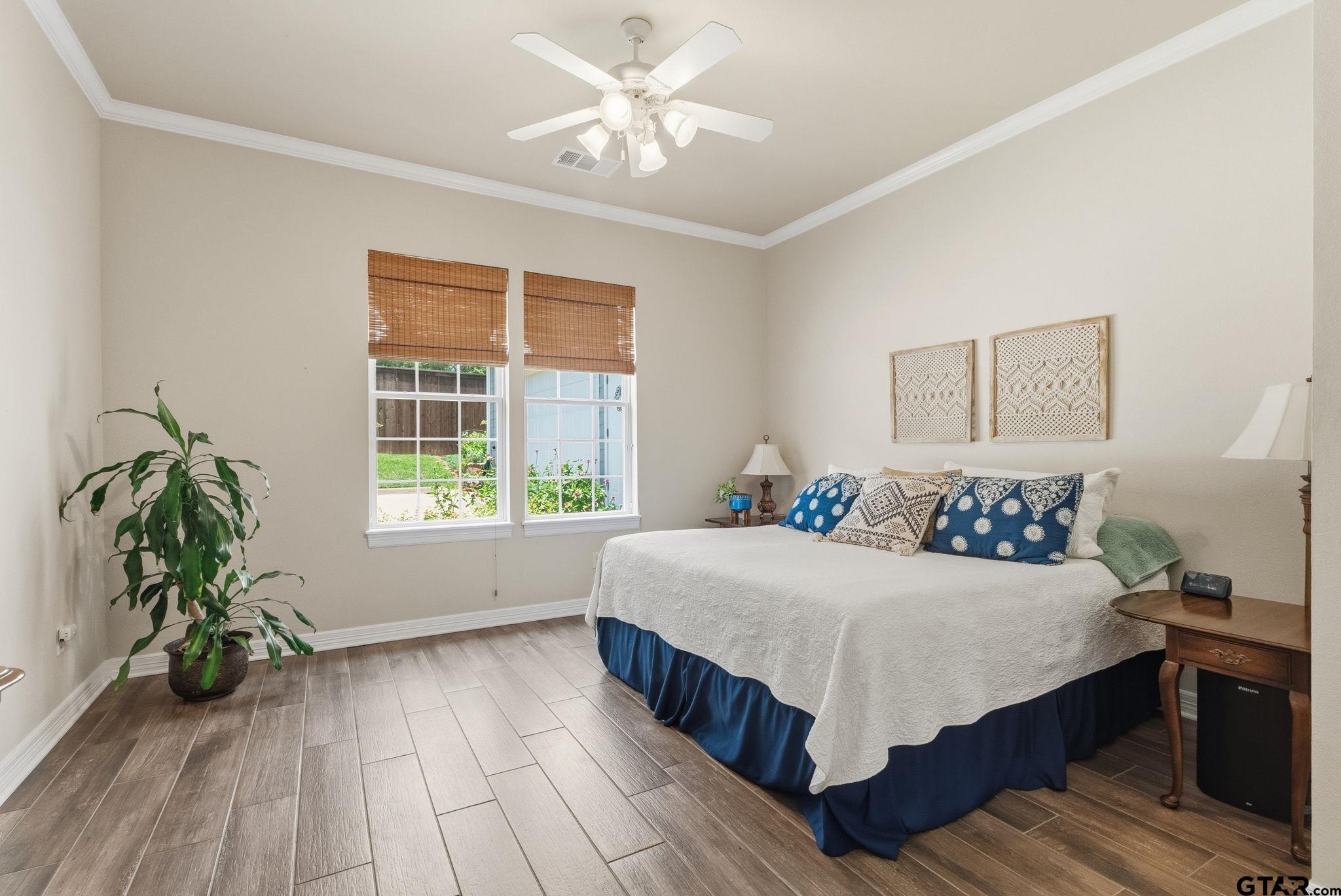 3966 Charleston Park