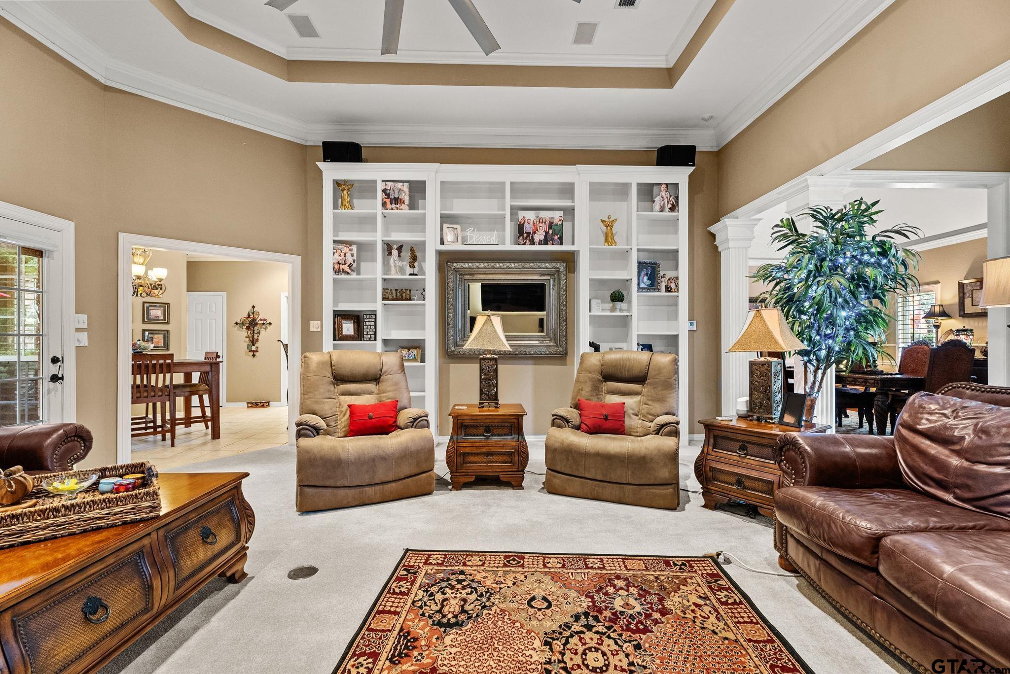 3621 Rock Creek Dr