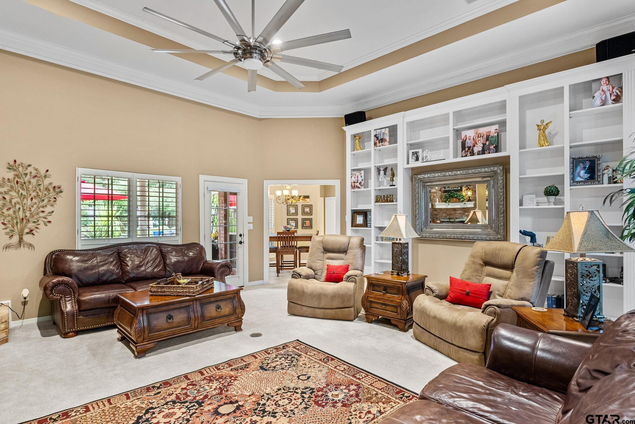 3621 Rock Creek Dr