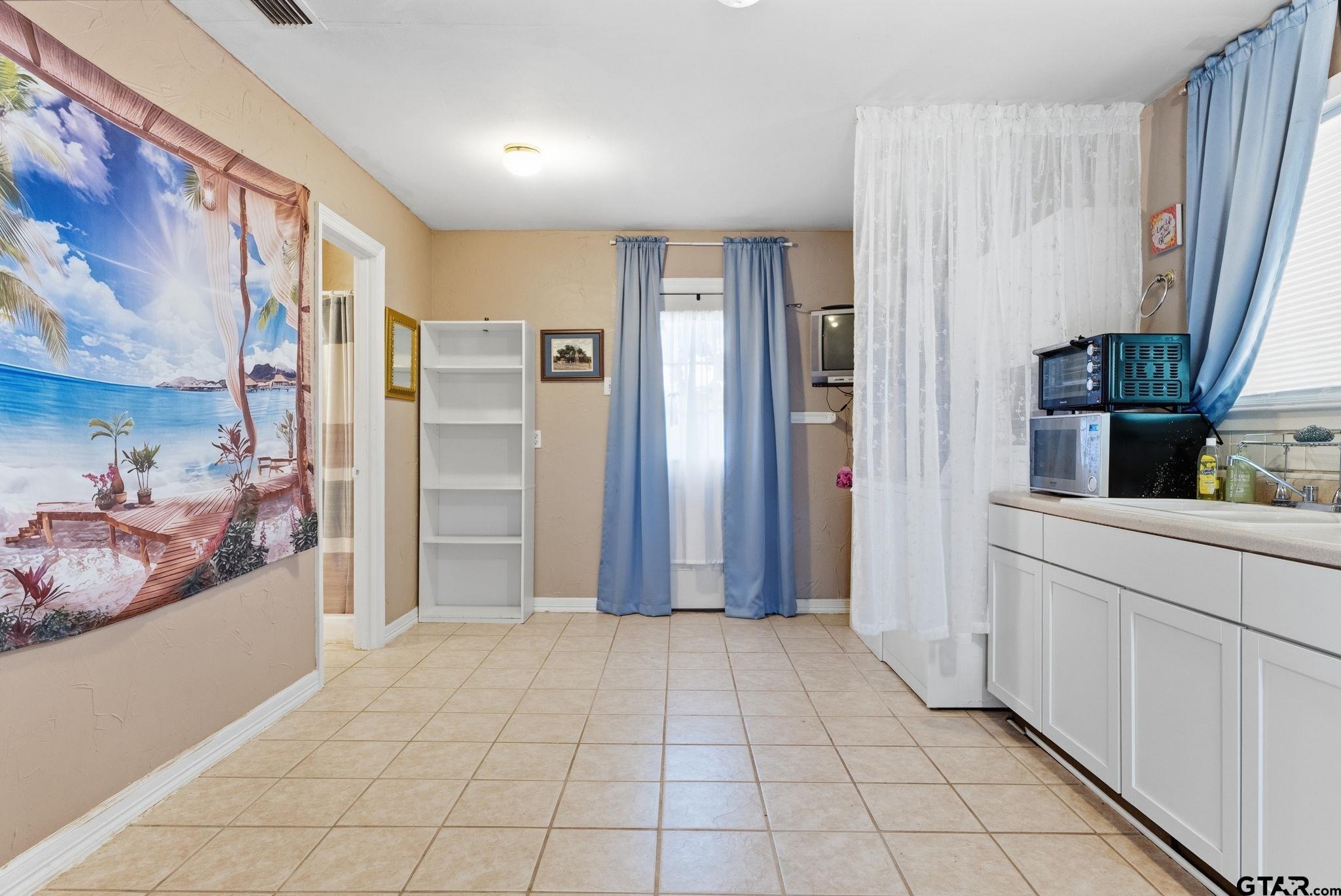 11344 Santa Fe Trail