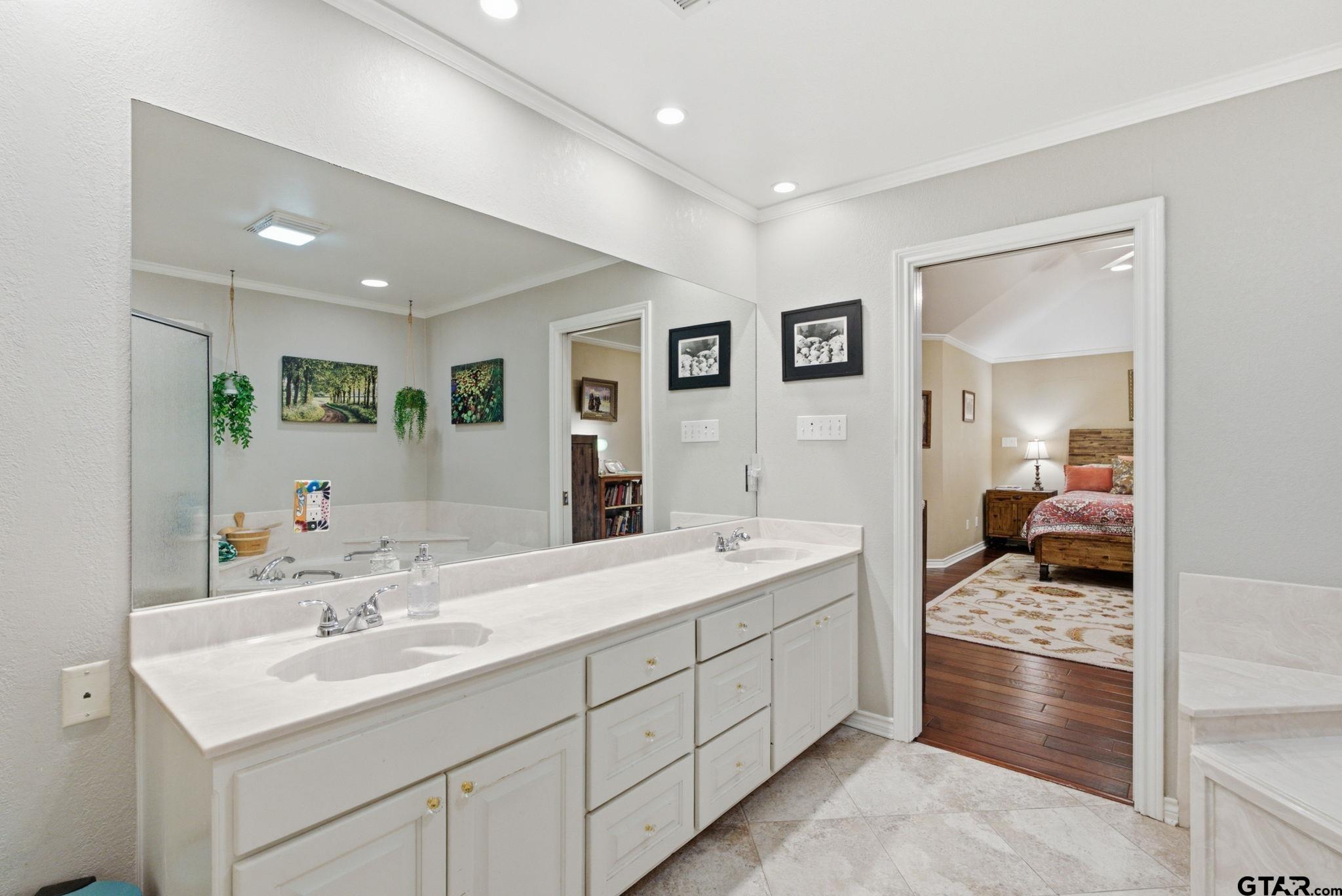 804 Festoon Ct.