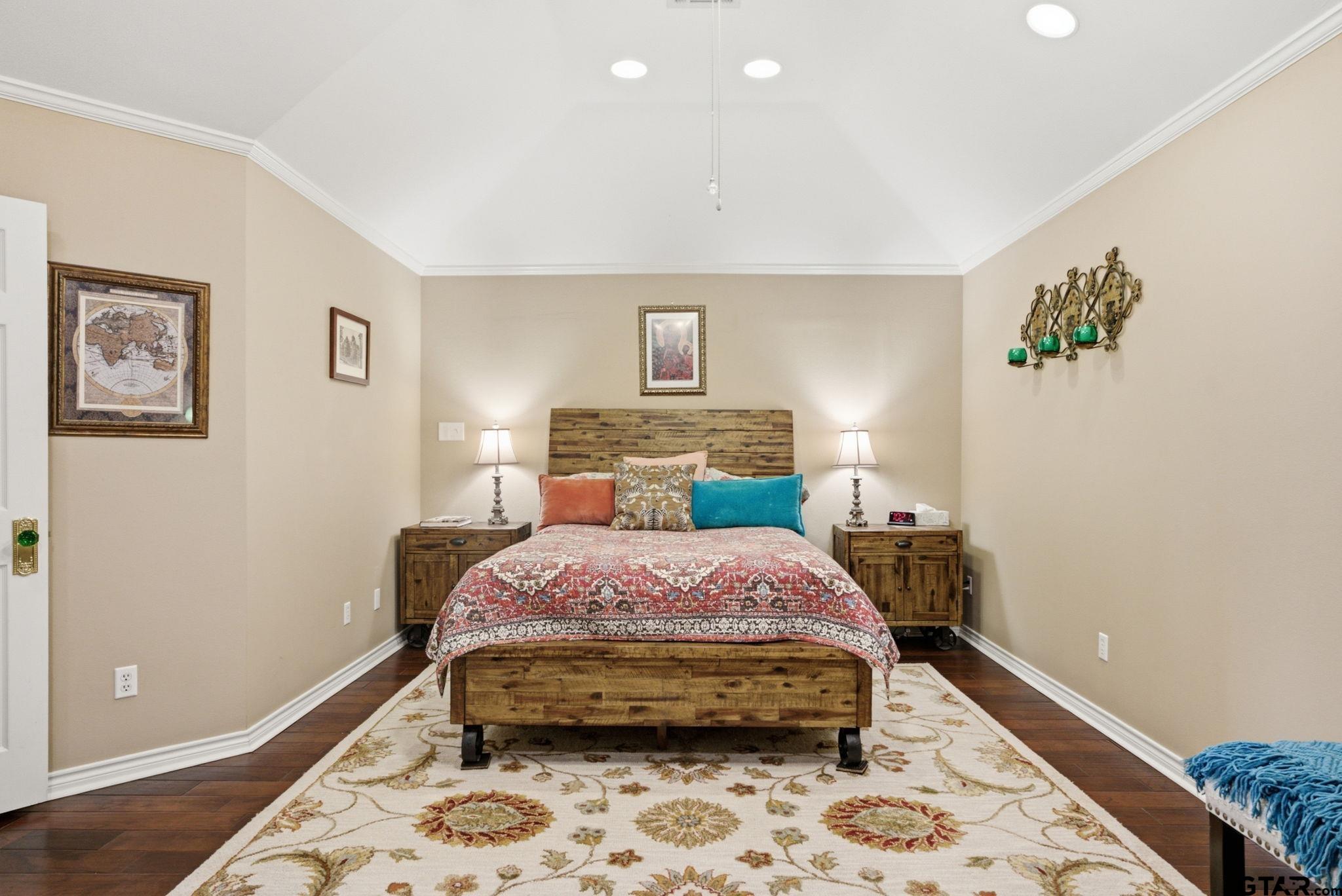 804 Festoon Ct.