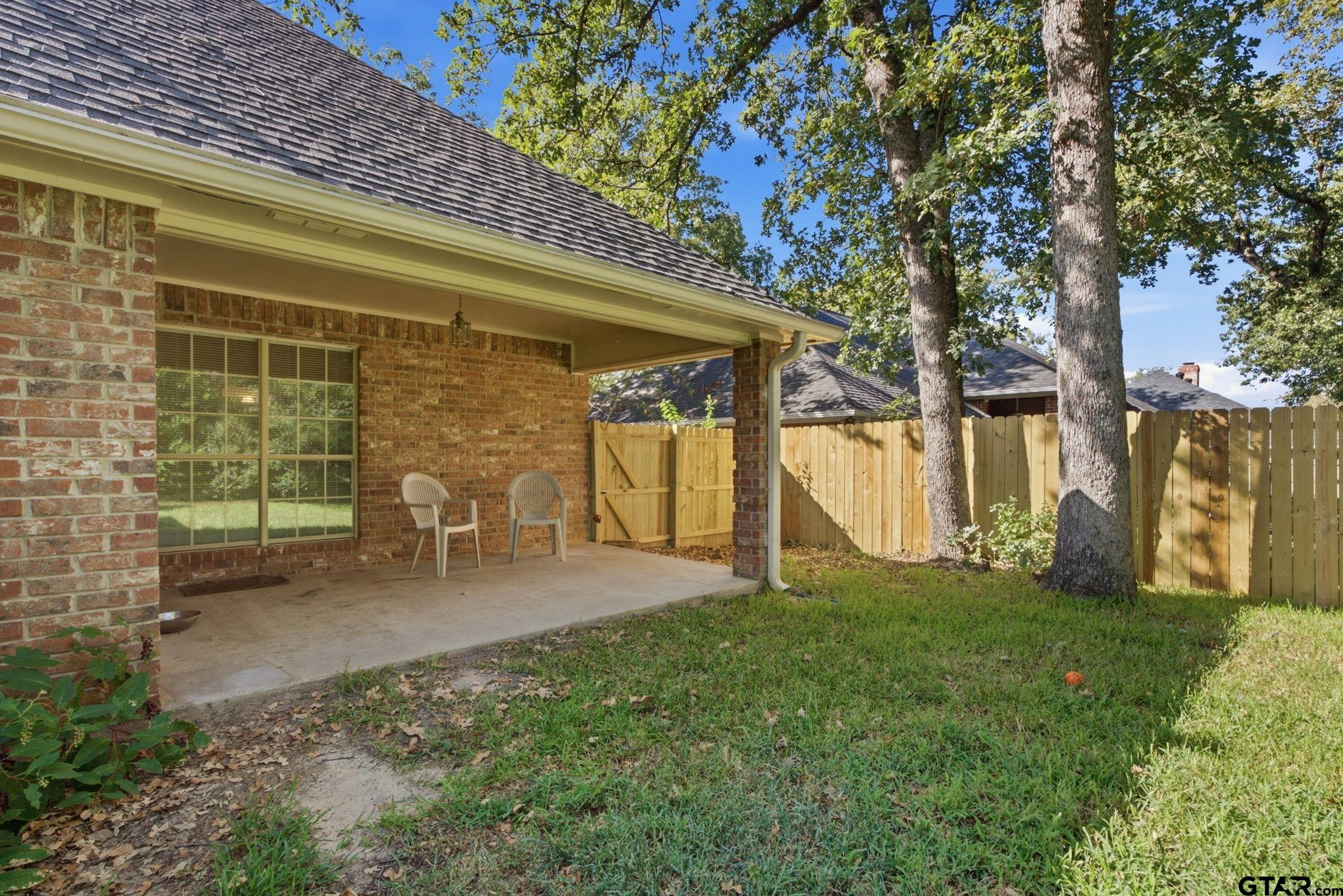 3309 Storey Lake Dr.