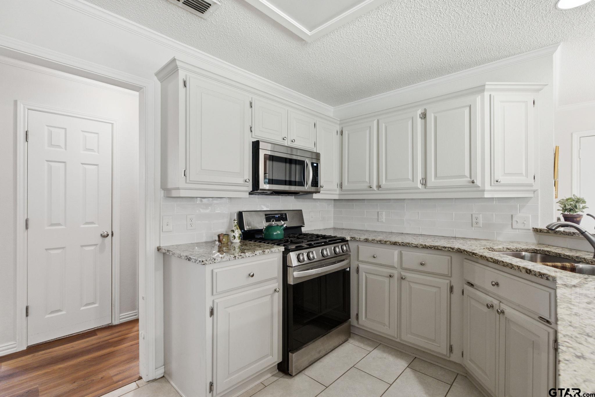 3309 Storey Lake Dr.