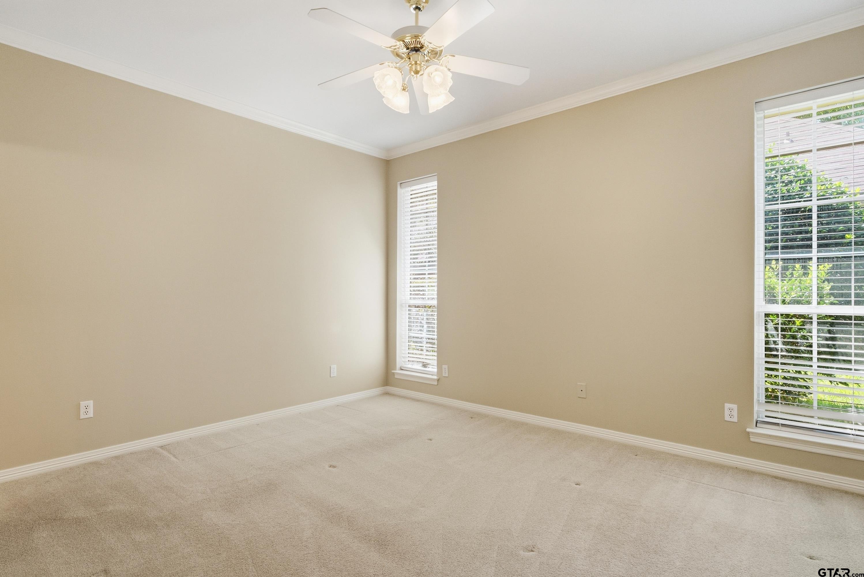 3403 Pinecreek Dr.