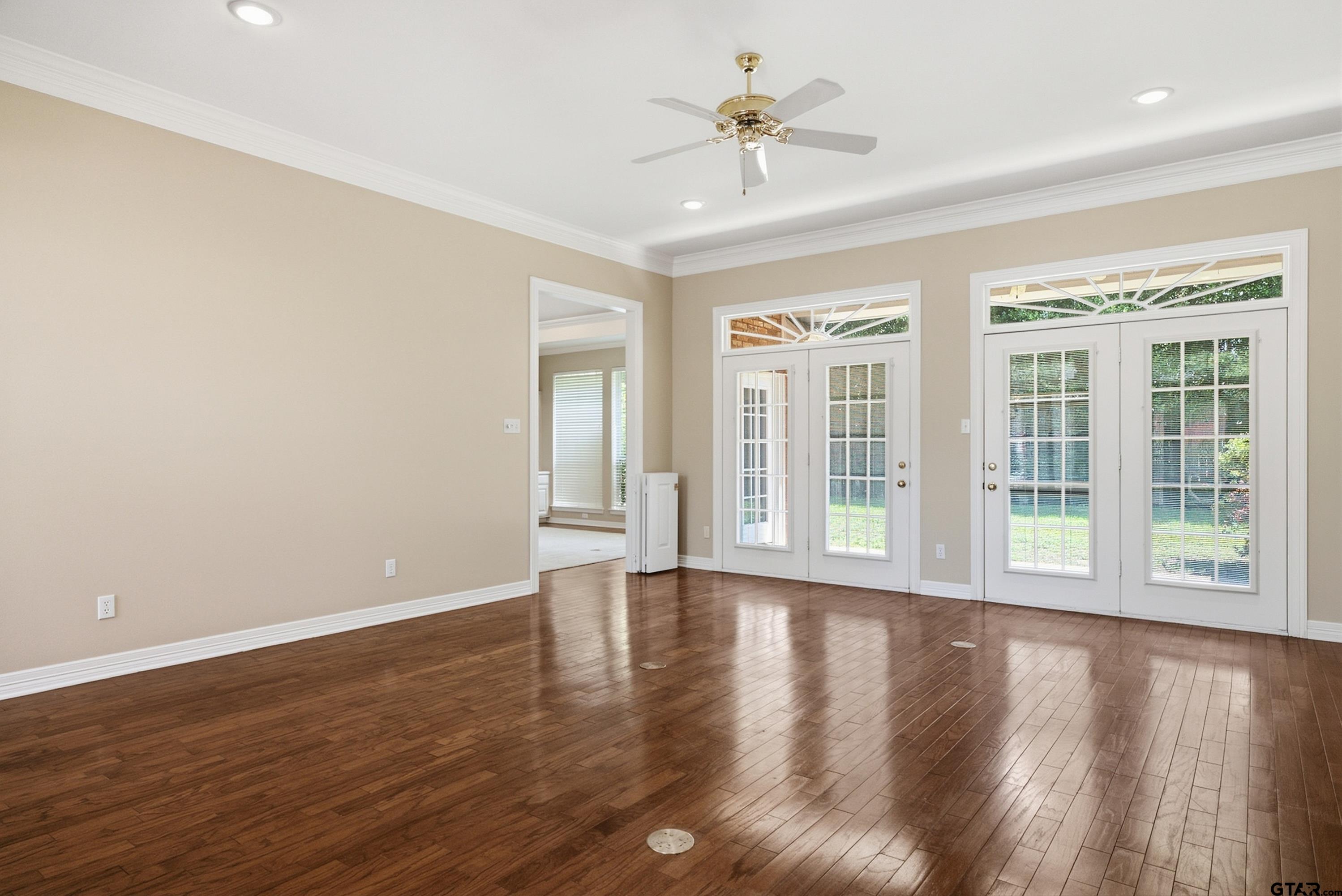 3403 Pinecreek Dr.