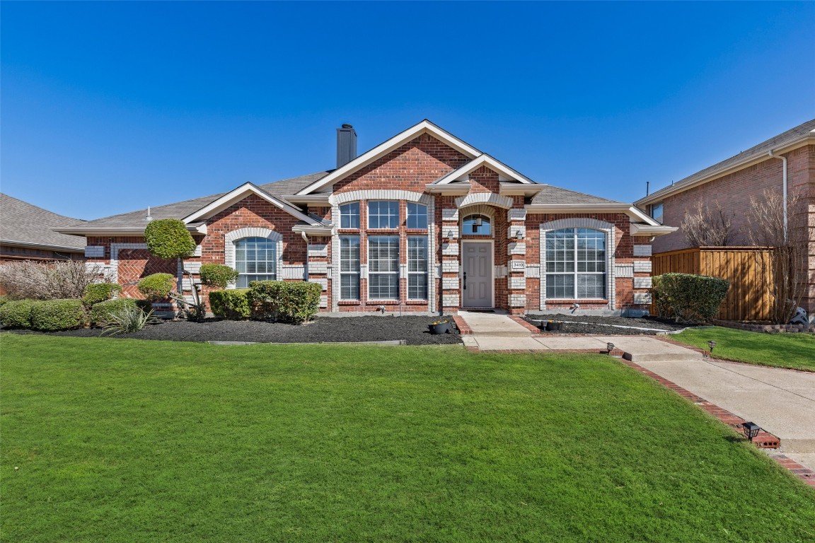 3410 Mistletoe Lane