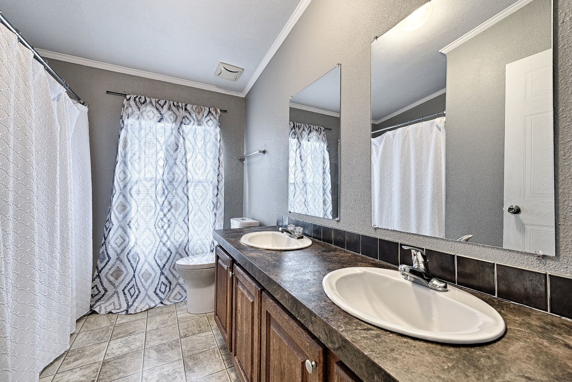 4929 County Road 2714