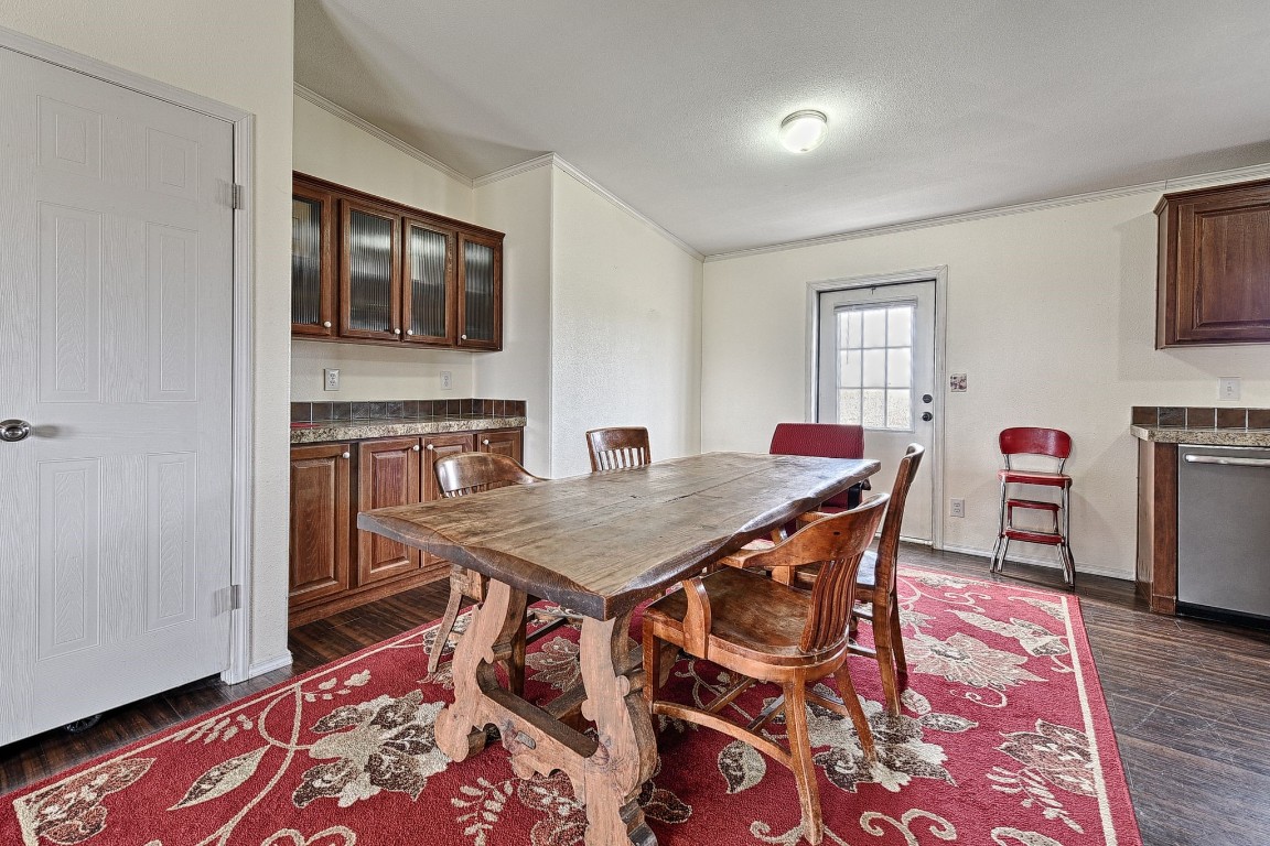 4929 County Road 2714