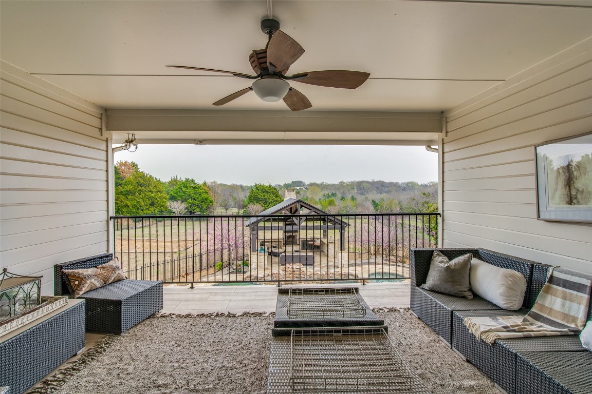 520 Moraine Way