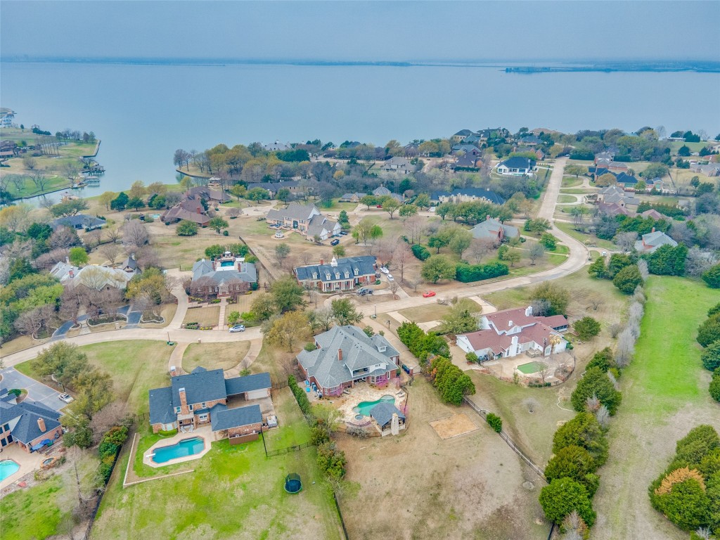 520 Moraine Way