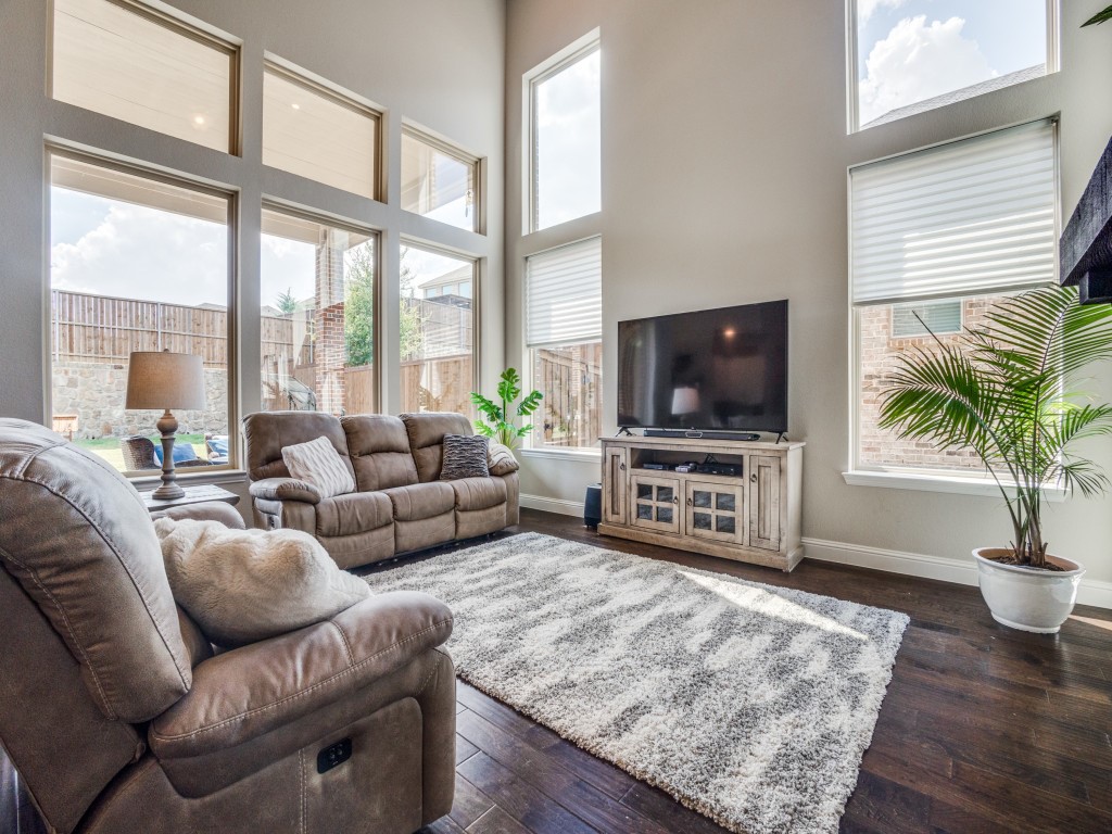 3314 Meridian Drive