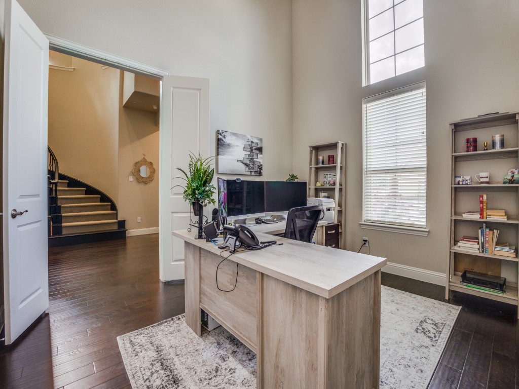 3314 Meridian Drive