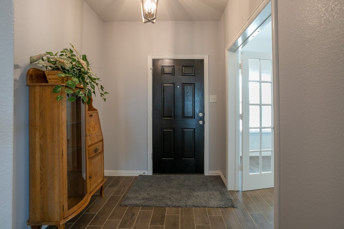 231 Red Oak Drive