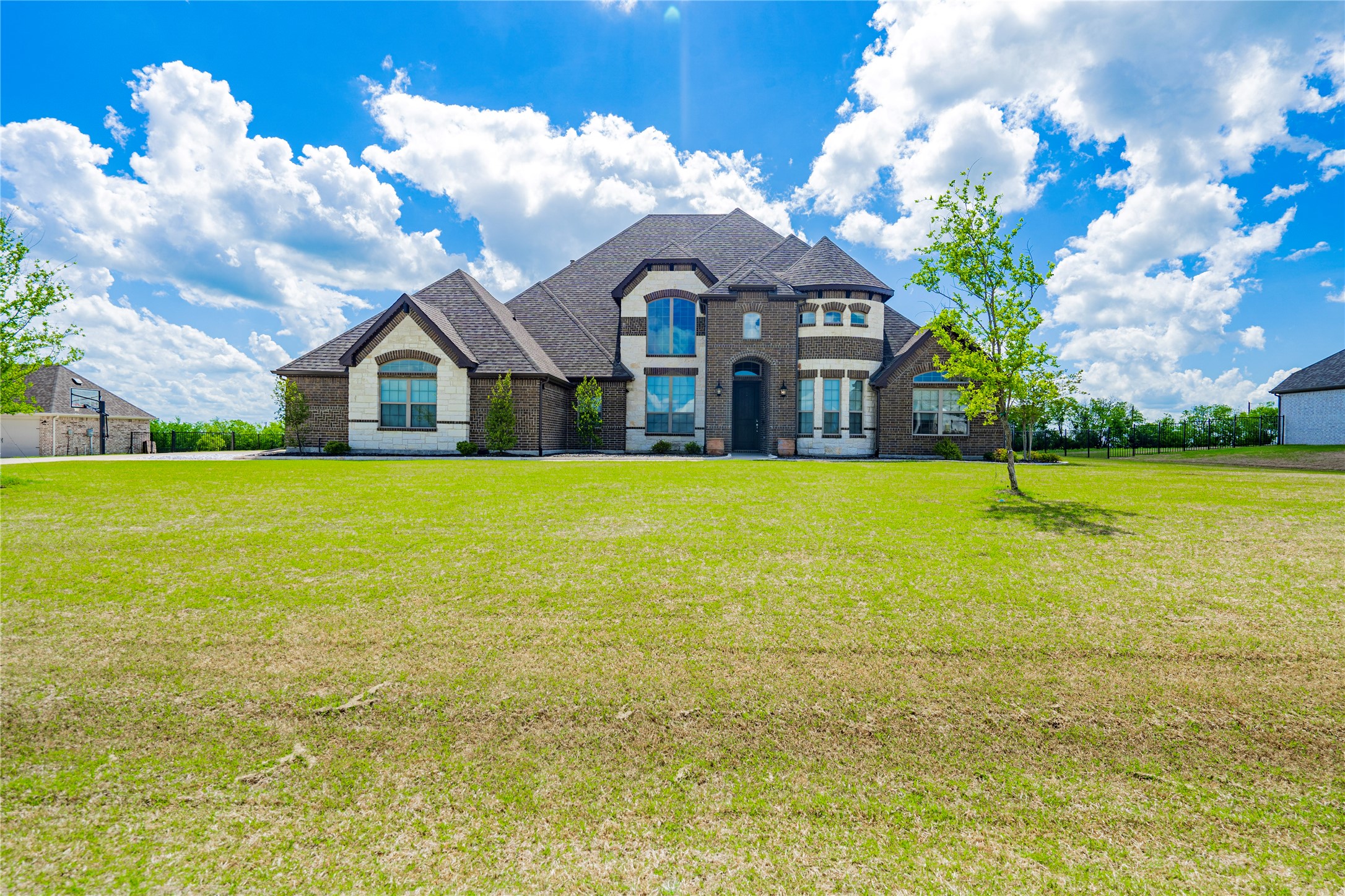 119 Colchester Drive