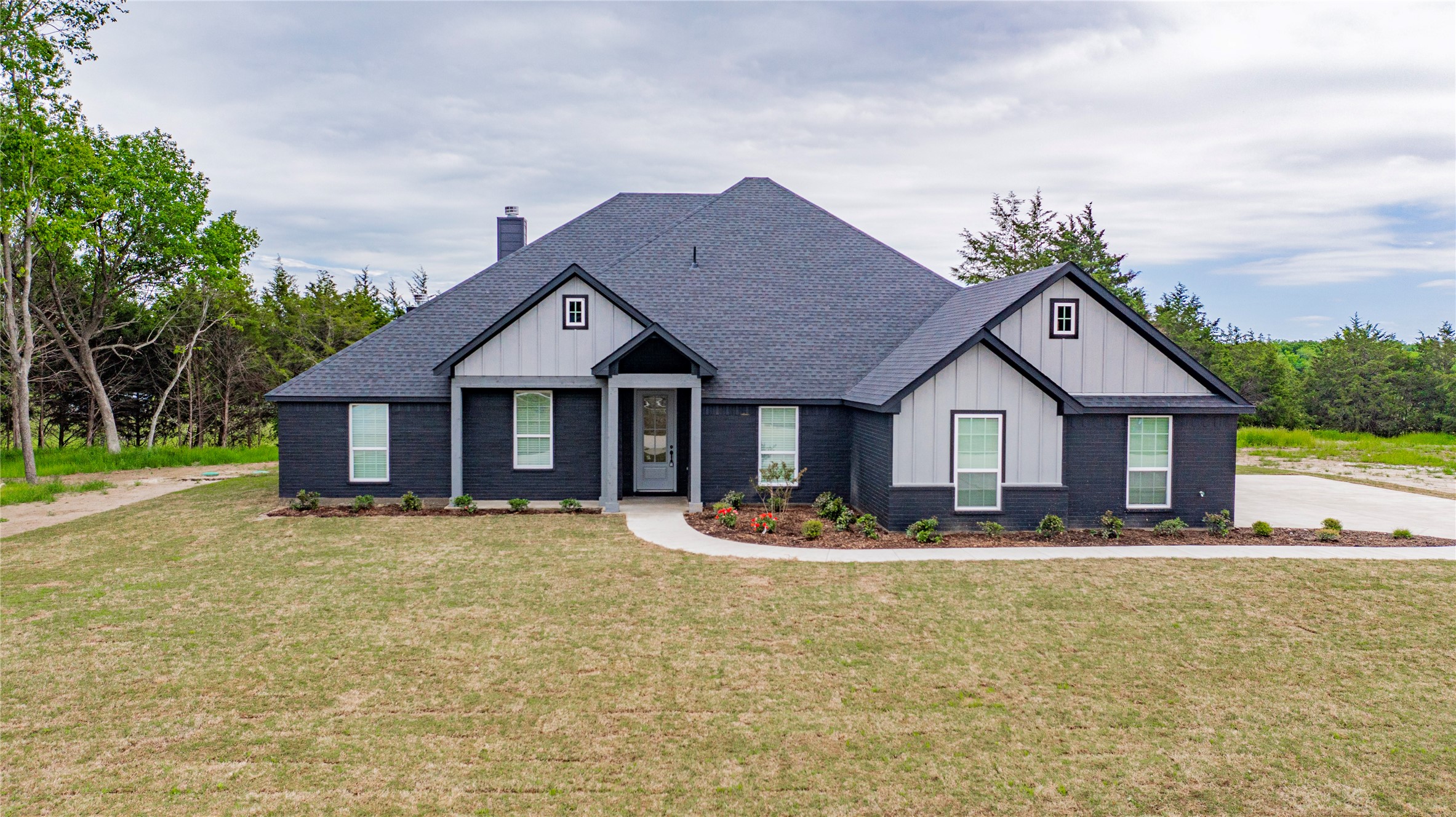 3545 Zayne Lane