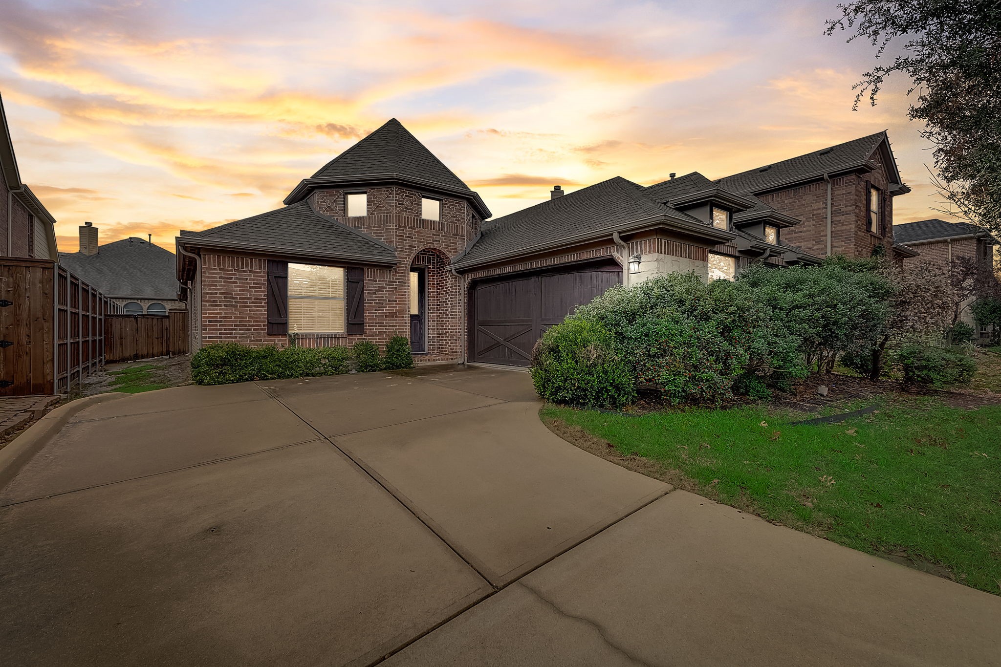 1913 Lewis Crossing Drive