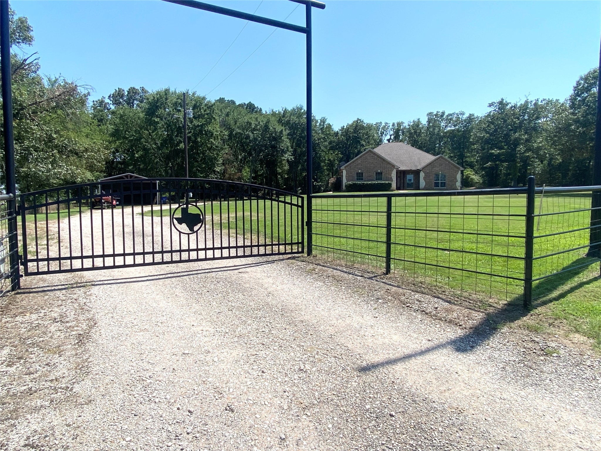 8579 Fm 17 Road