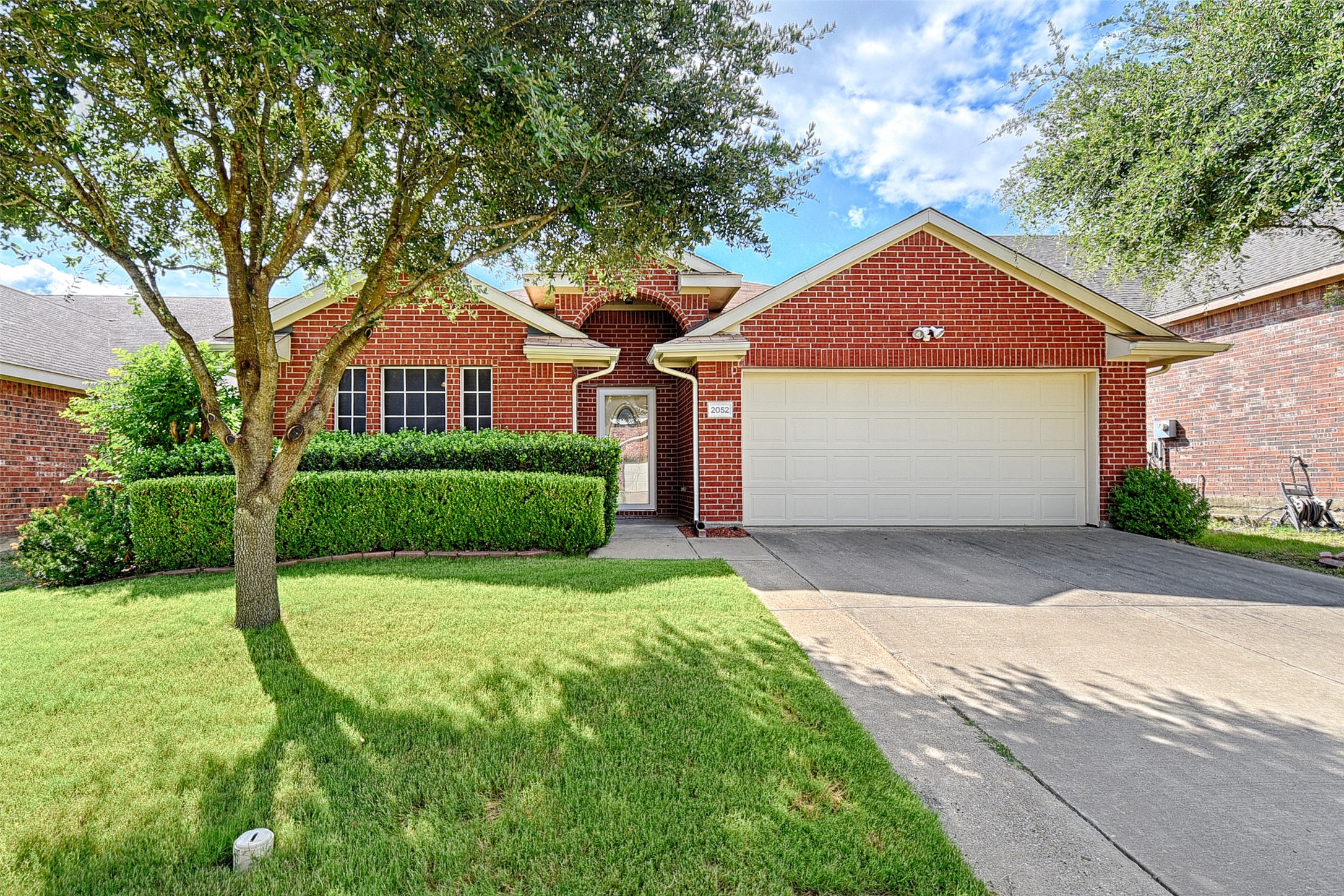 2052 Moonlight Trail