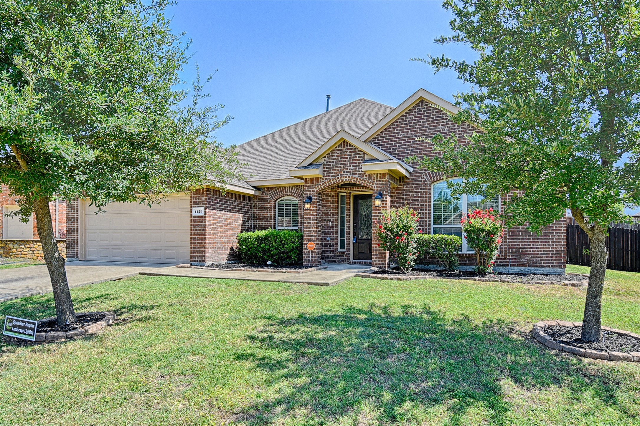 1129 Woods Road