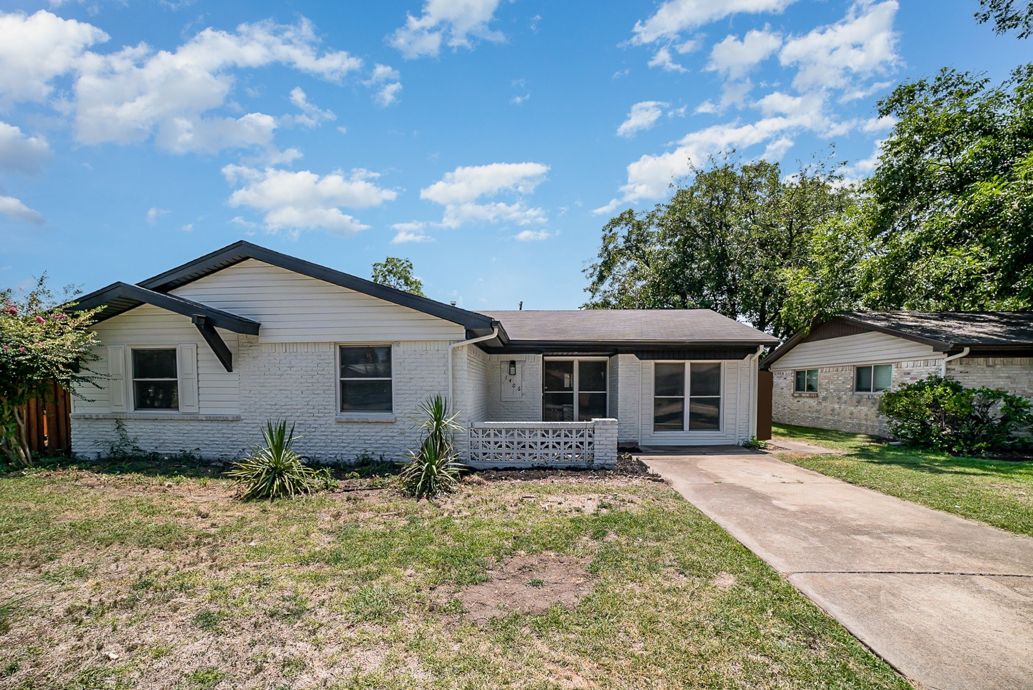 1406 Meadowcrest Drive