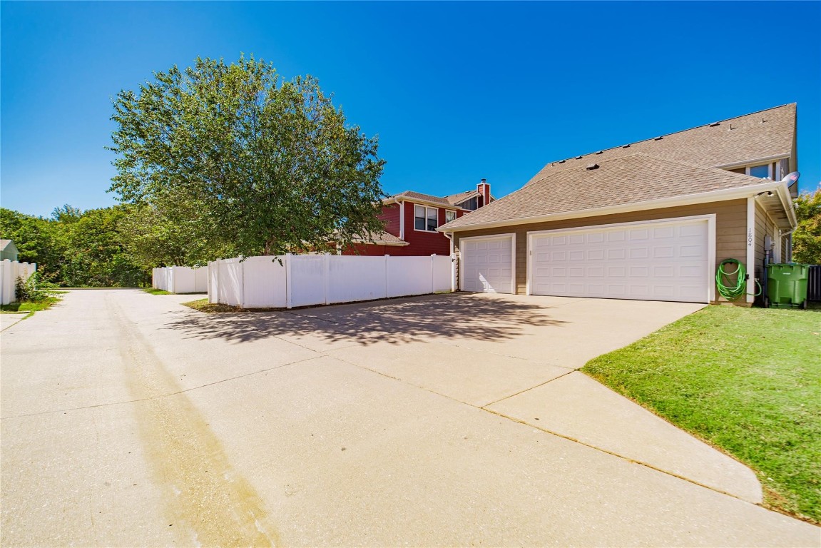 1804 Plymouth Drive
