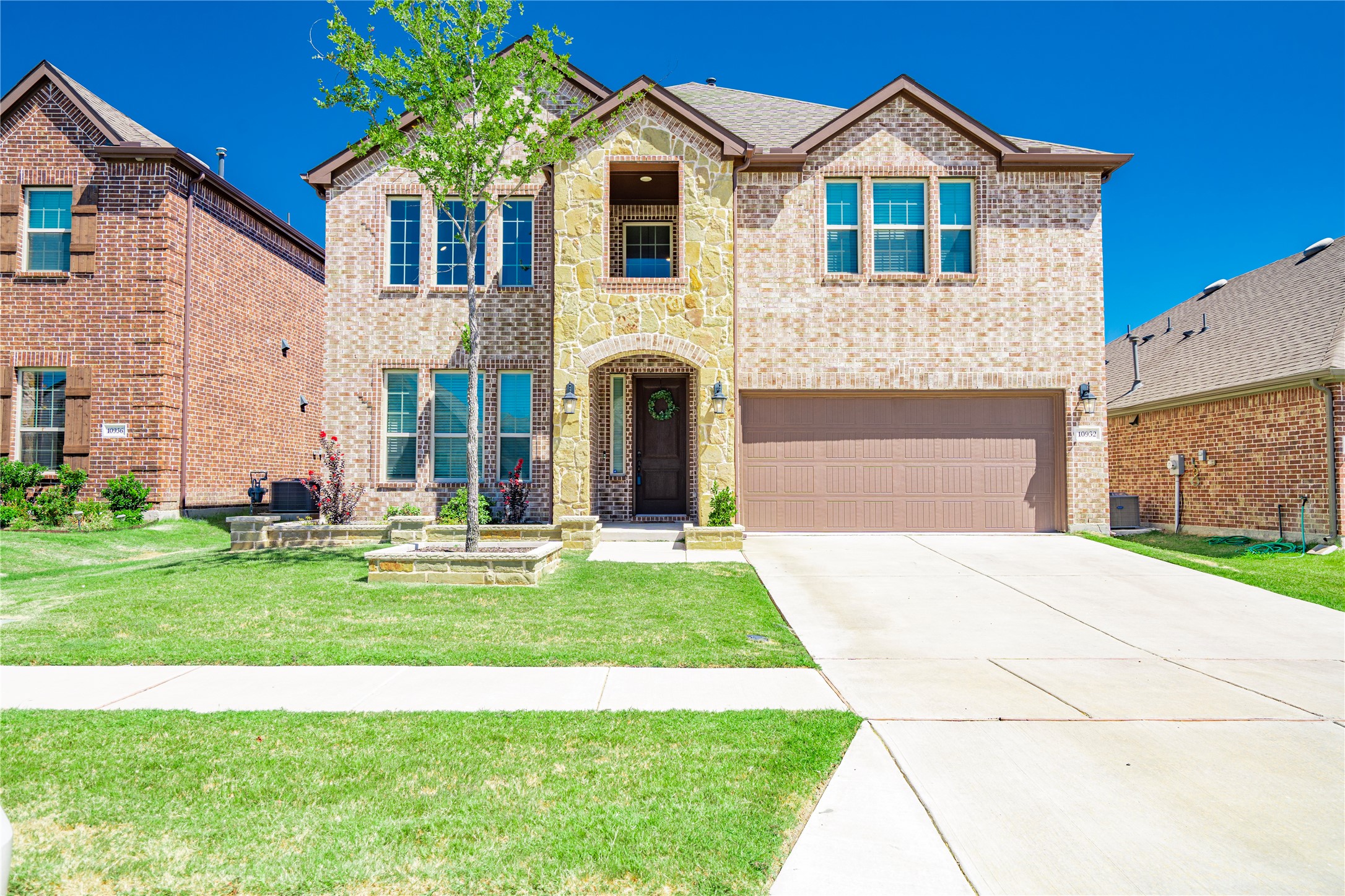 10932 Brownwood Place