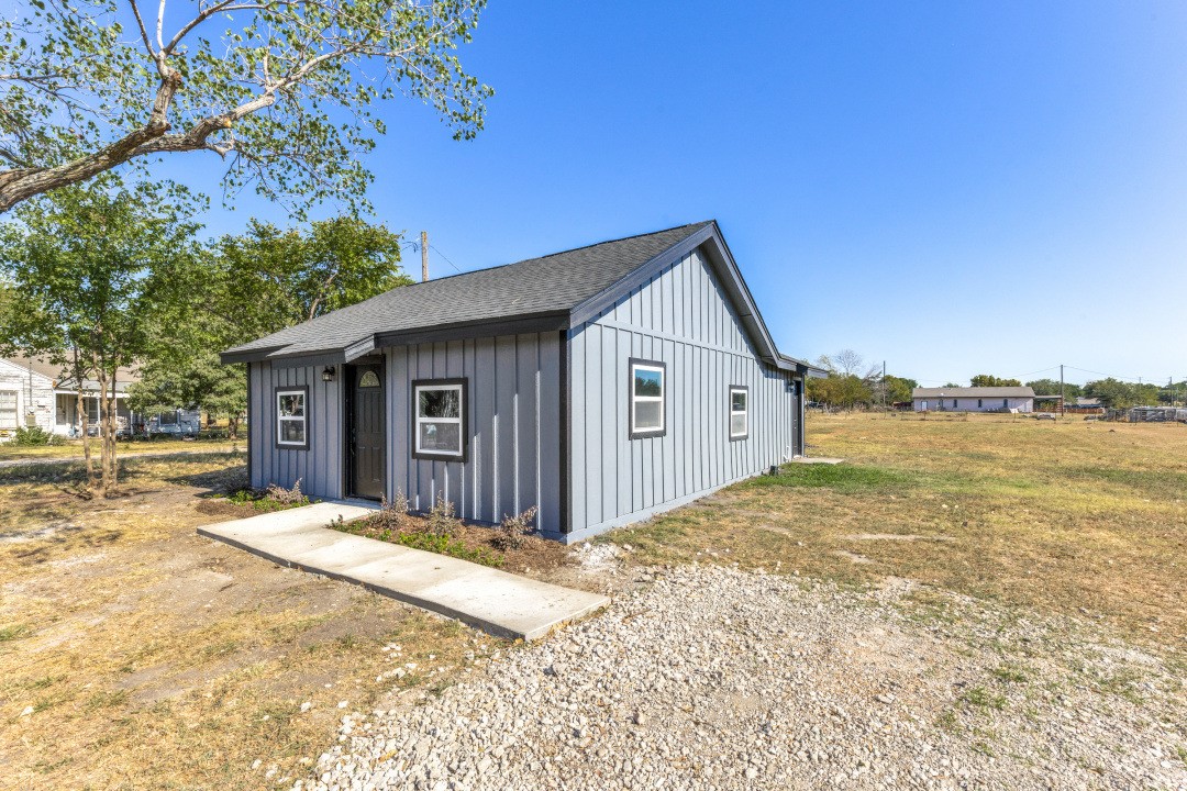 6040 County Road 237b