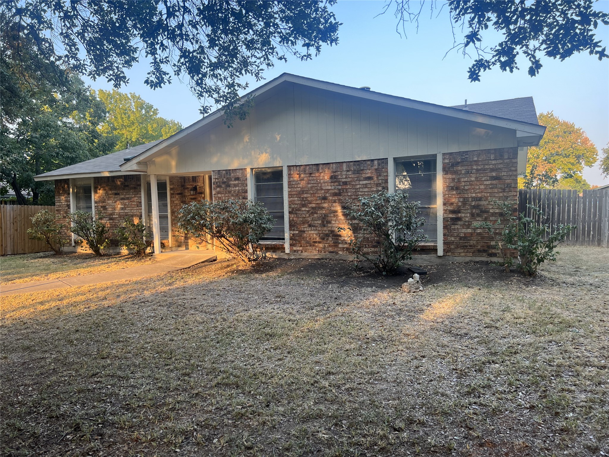 3912 Villa Downs Drive