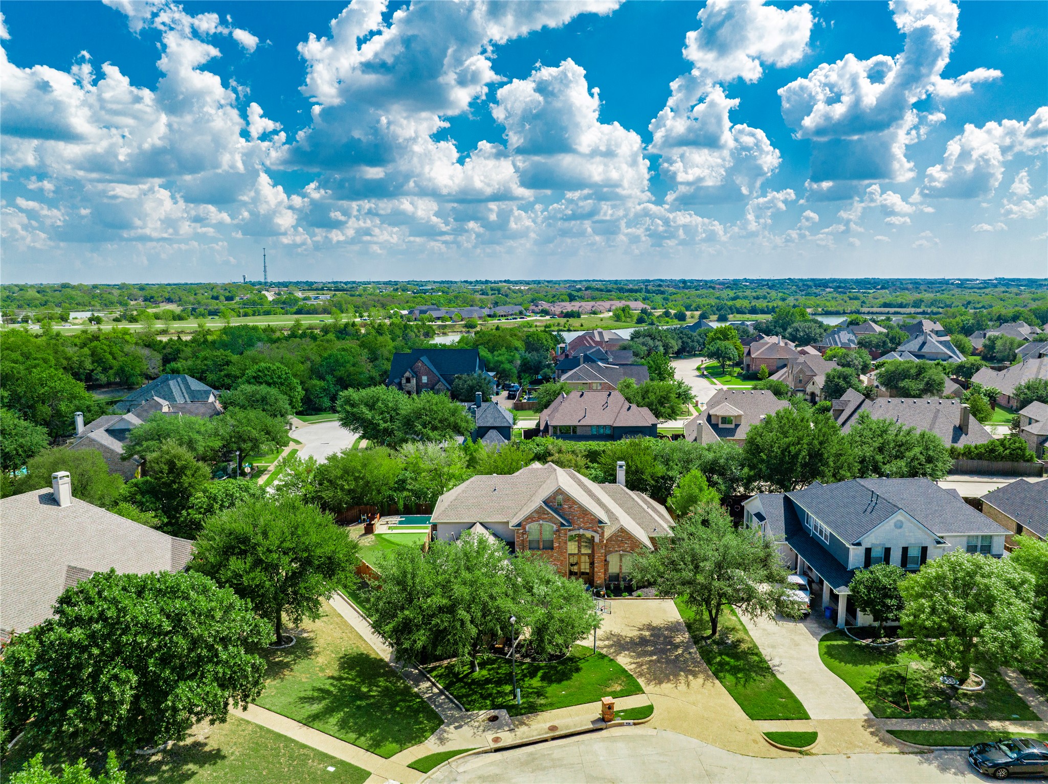 804 Trumpeter Way