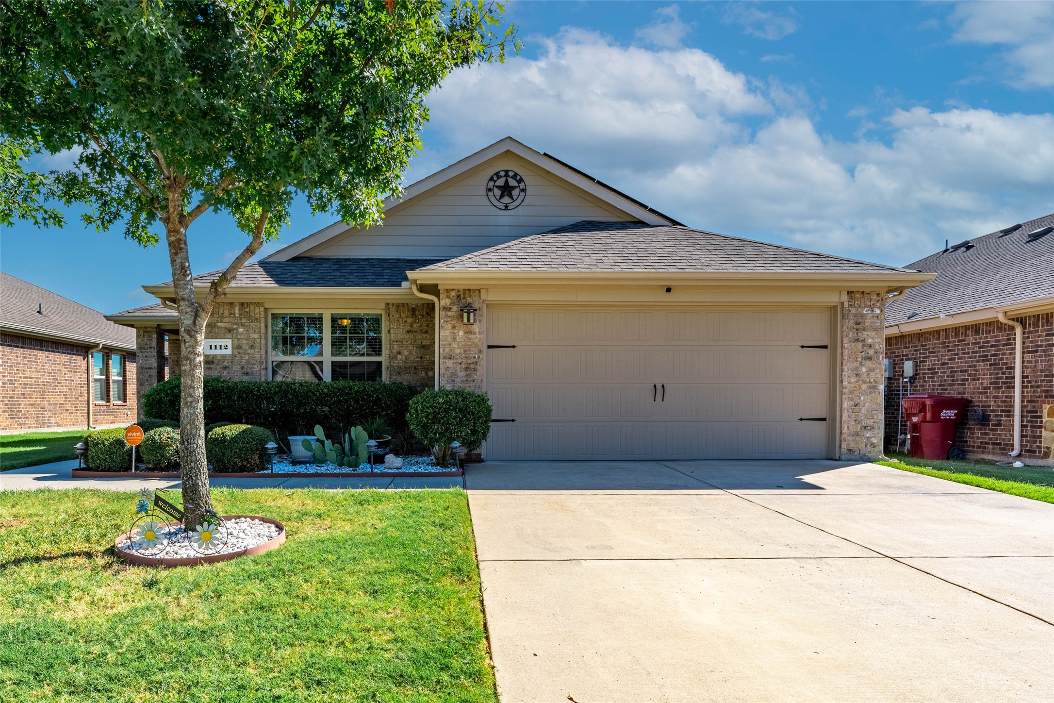 1112 River Oak Lane