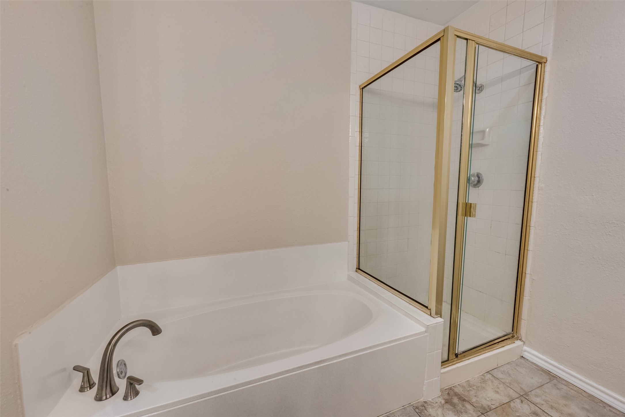5901 Lake Hubbard Parkway 163