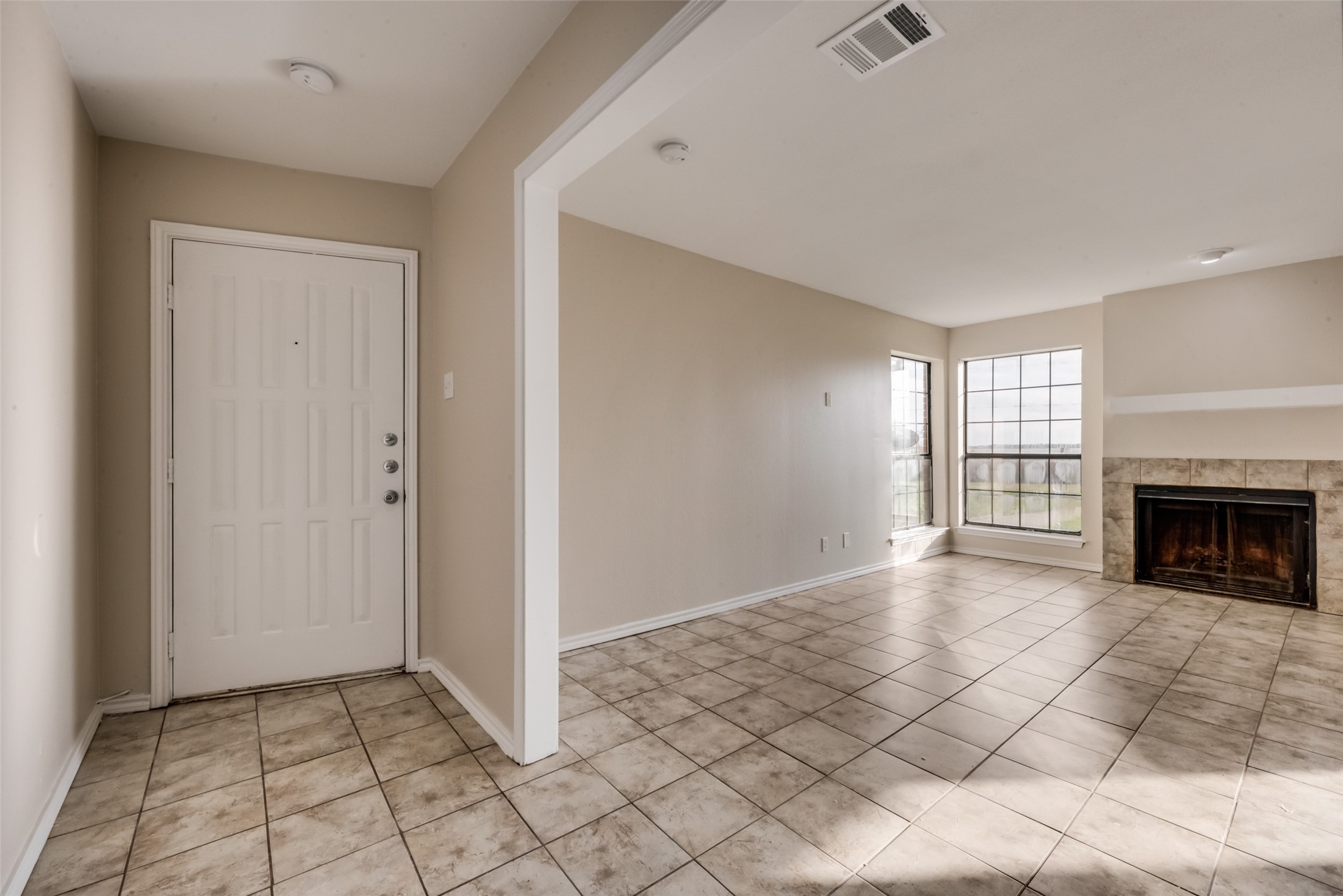 5901 Lake Hubbard Parkway 163