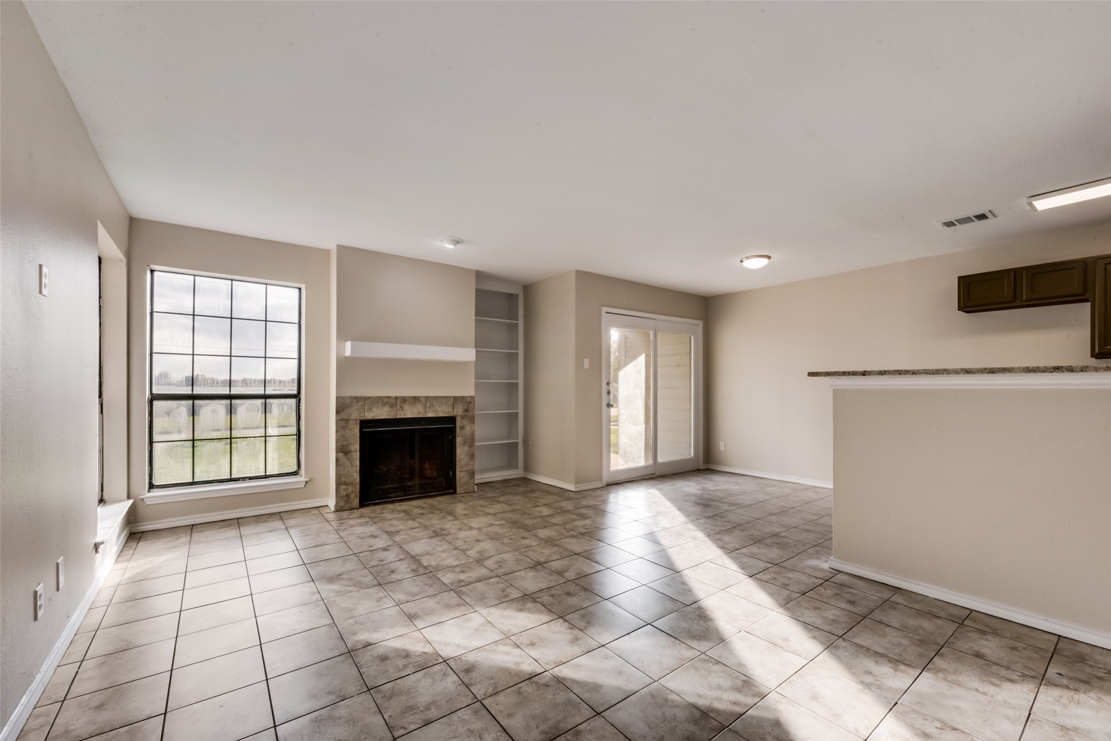 5901 Lake Hubbard Parkway 163