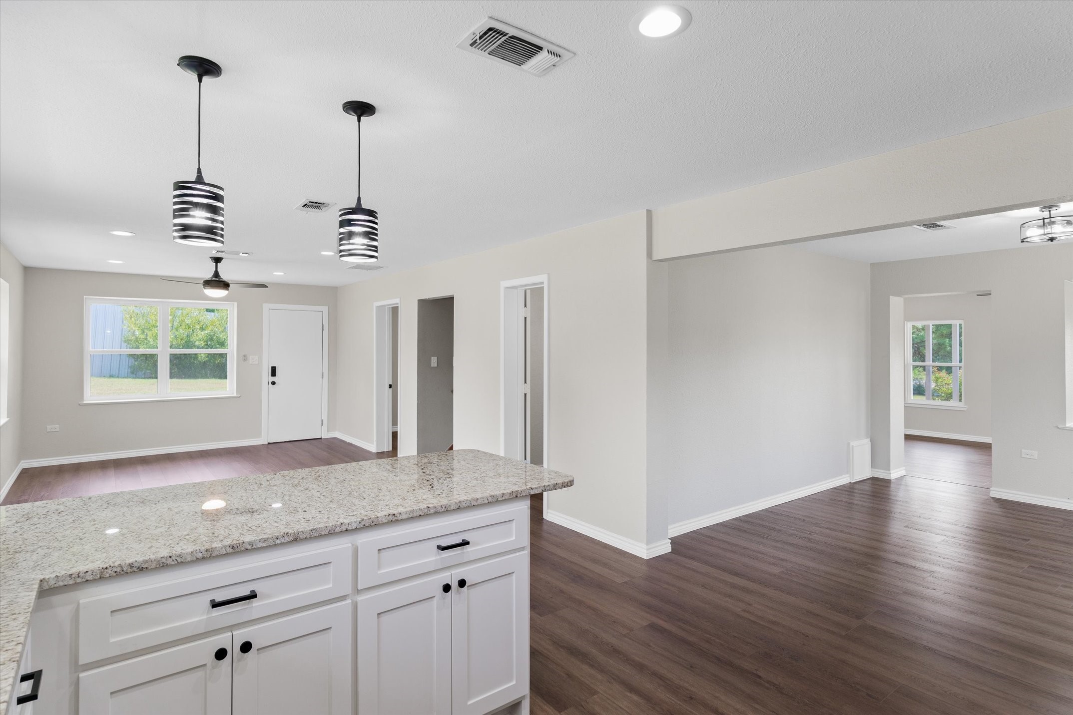 3672 FM 1861