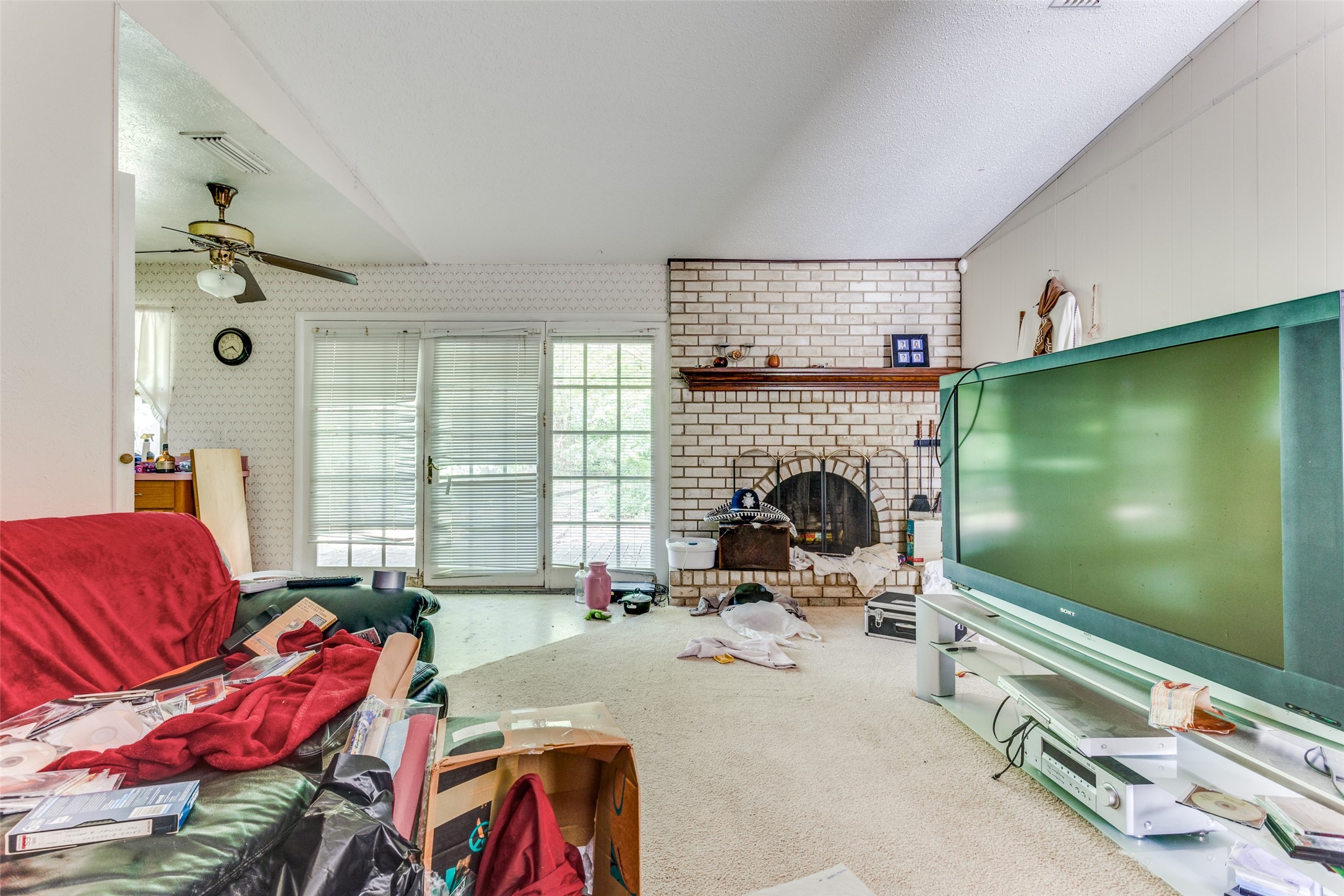 337 Meadowhill Drive