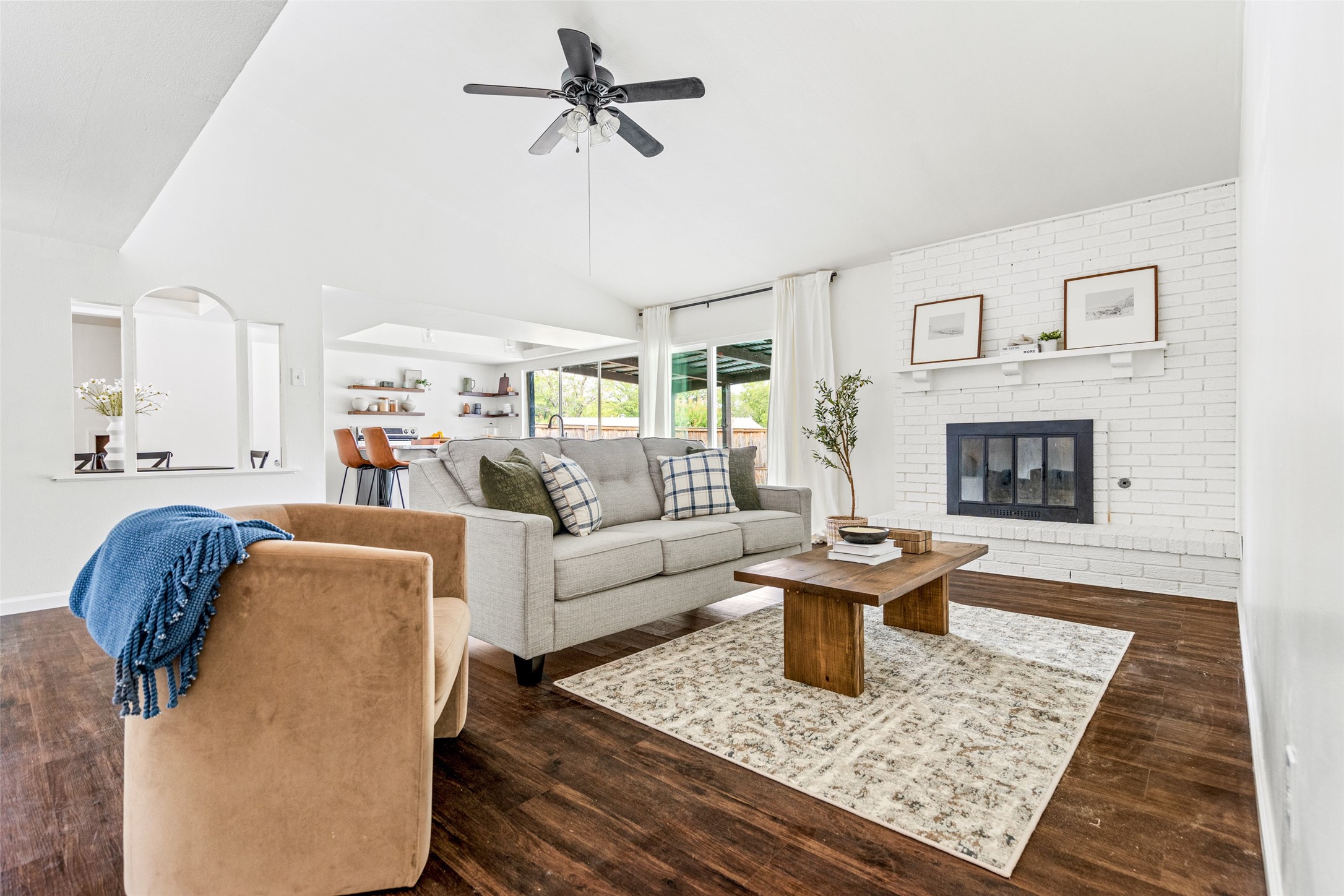1905 Overglen Drive