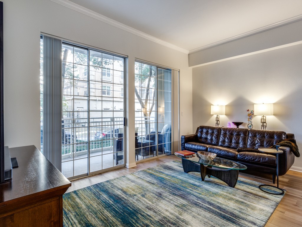 3225 Turtle Creek Boulevard 134